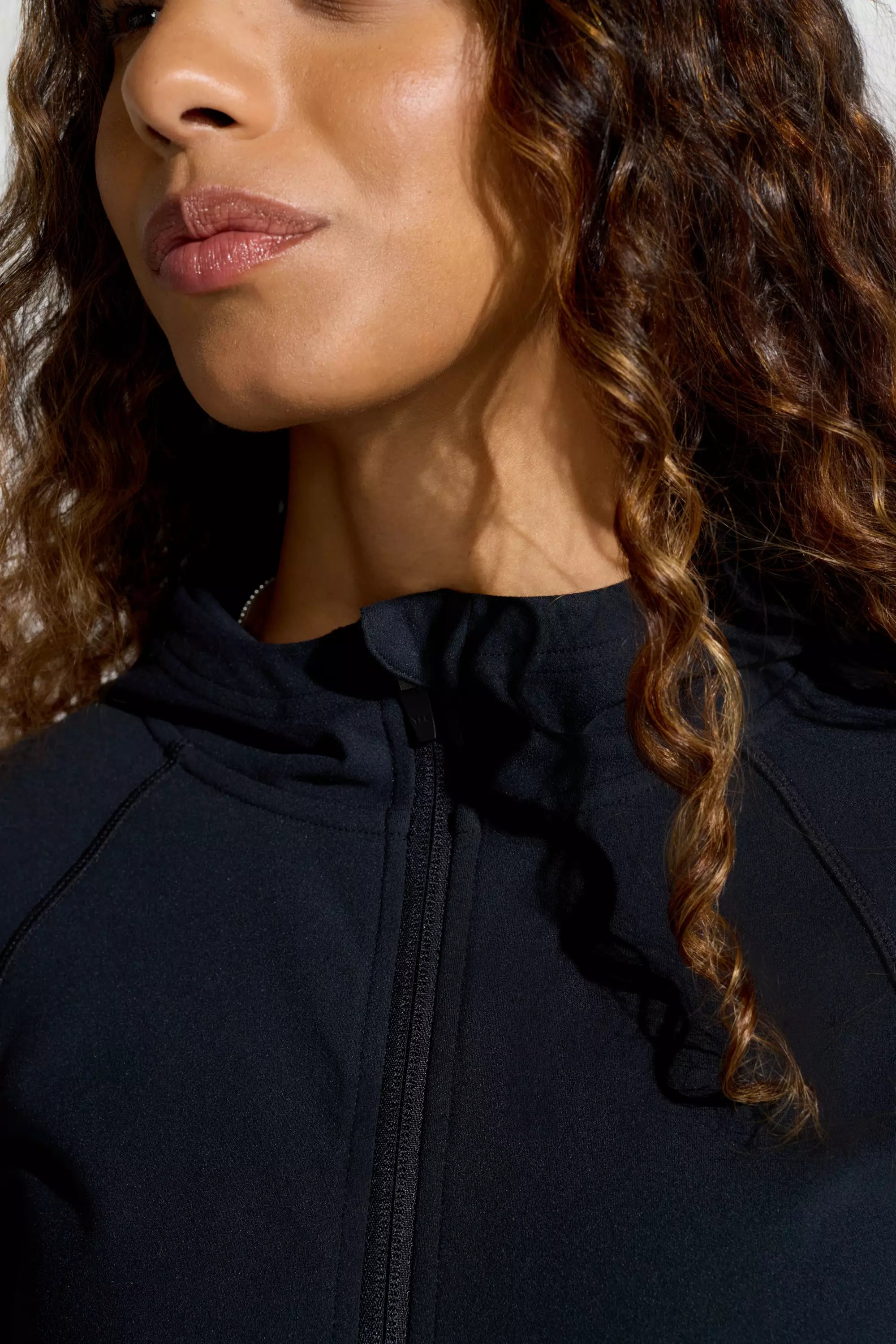 The Stretch GRS Certified Recycled Poly Run Jacket - Black