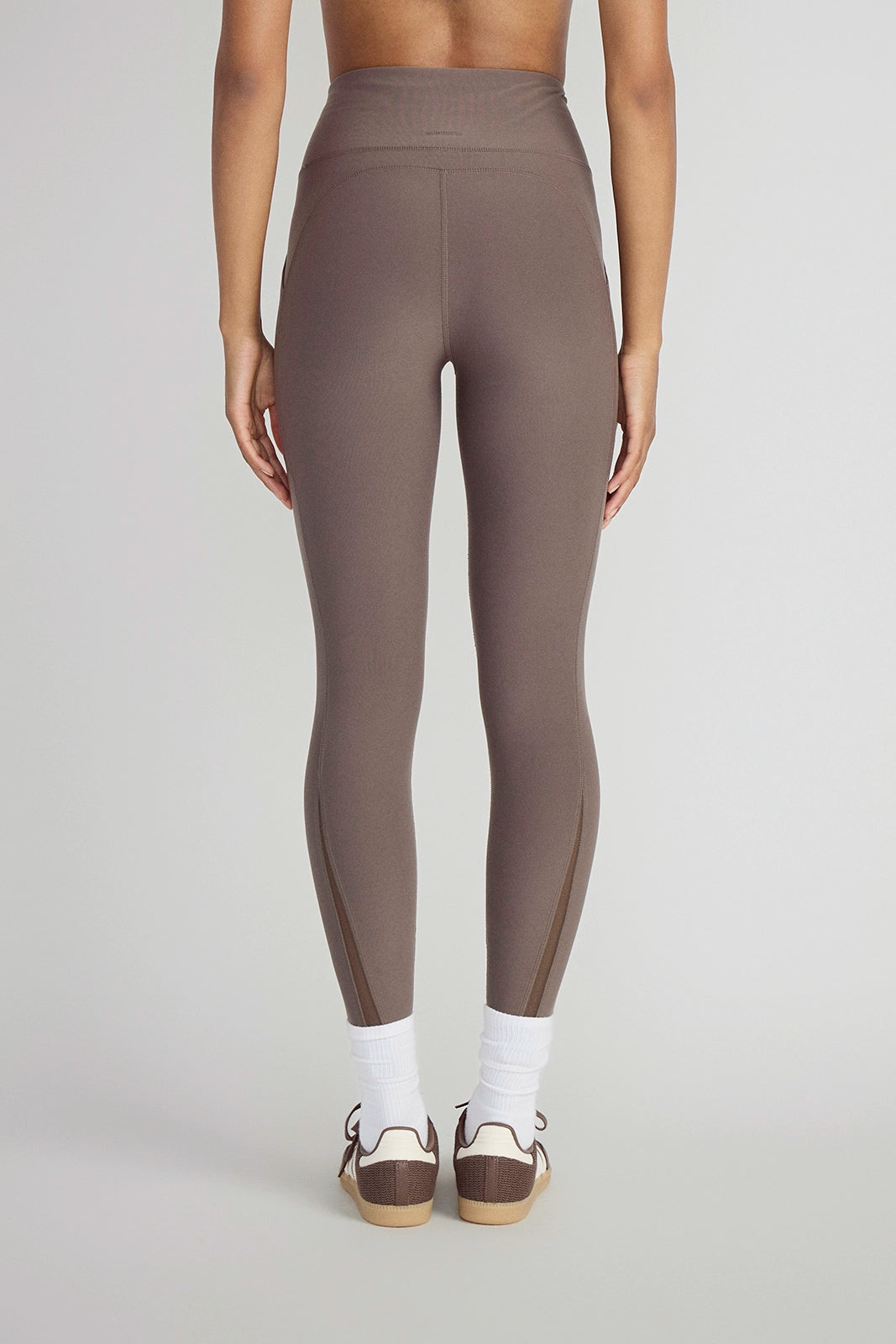 The Active Stretch GRS Certified Recycled Polyester Mesh Panel Legging - Morel