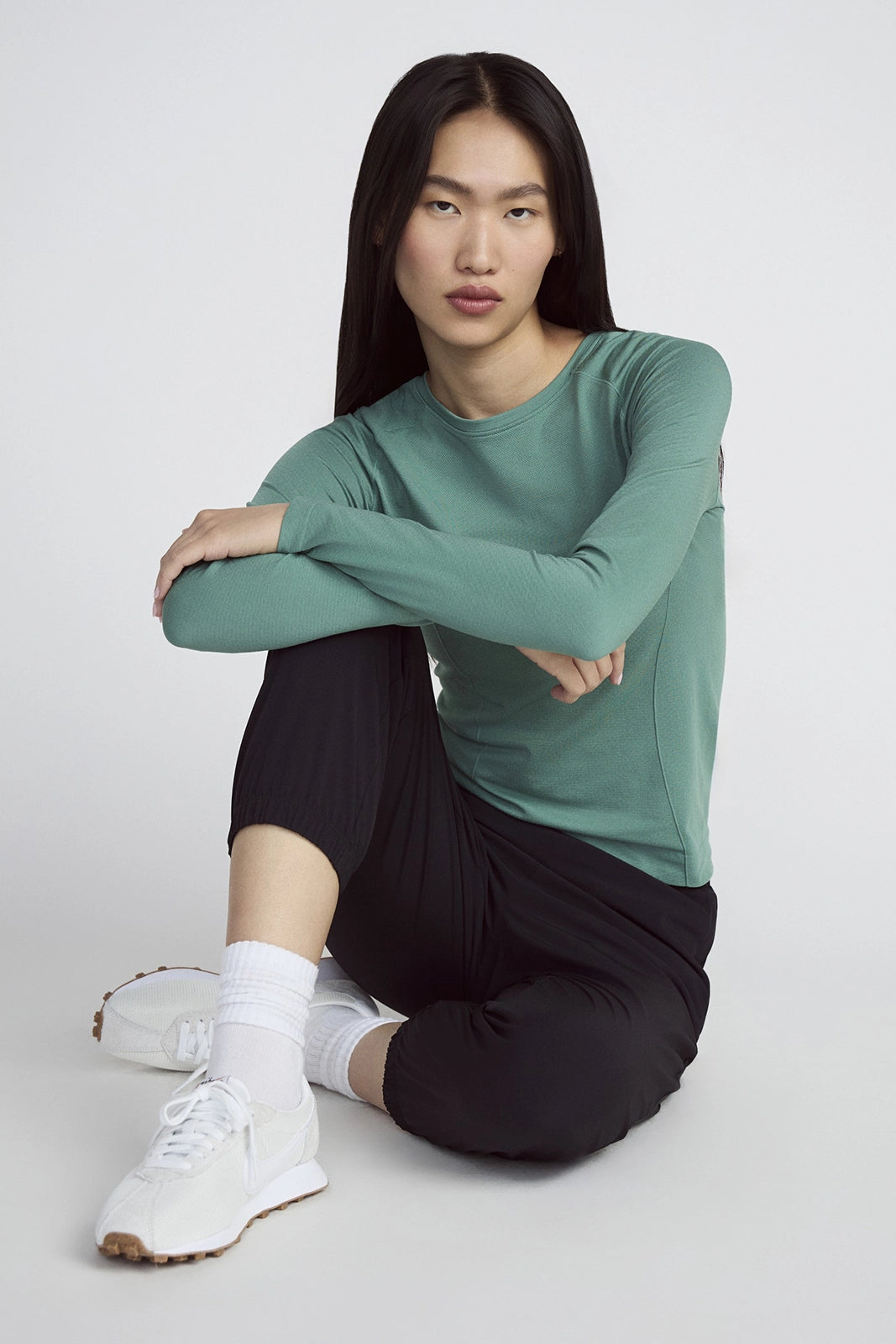 The Stretch Seamless GRS Certified Recycled Nylon Long Sleeve - Deep Sea Green