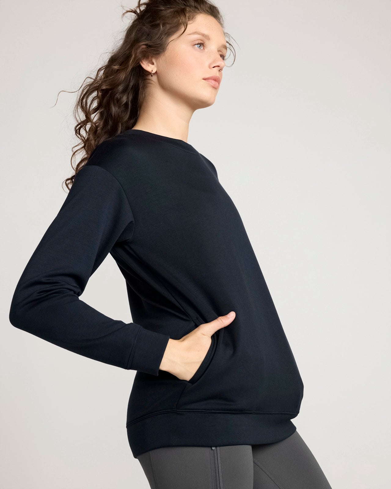The Warm Stretch GRS Certified Recycled Poly + TENCEL™ Modal Sweatshirt - Black