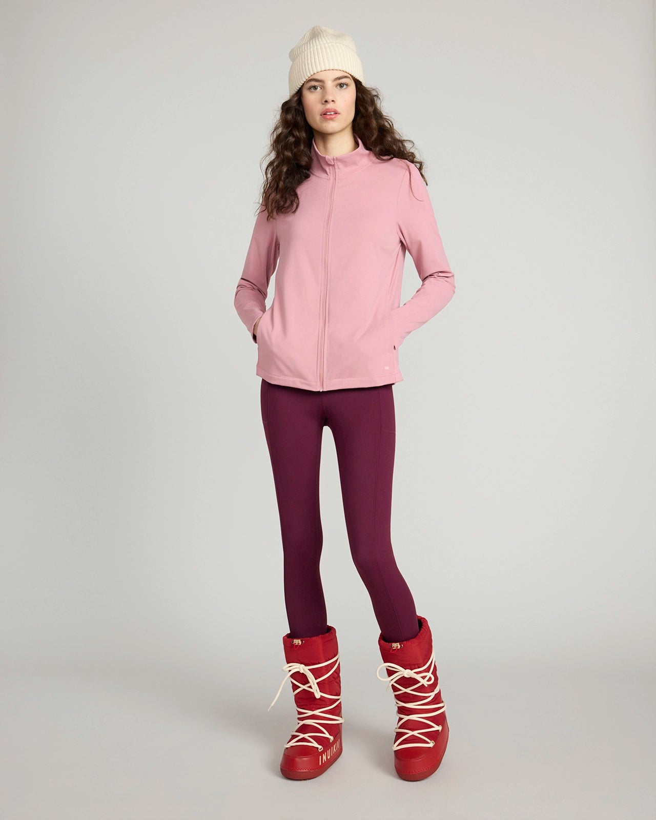 The Ultra-Soft GRS Certified Recycled Nylon Yoga Jacket - Lilas Pink