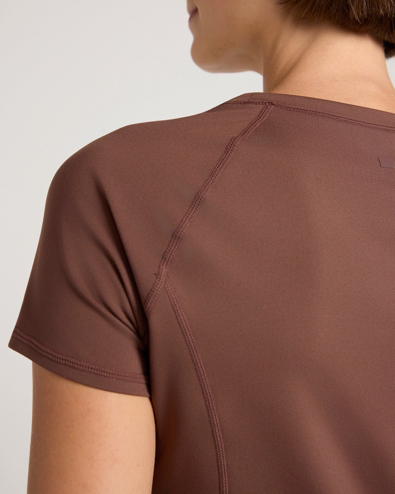 The Active Cropped Studio Tee - Shaved Chocolate