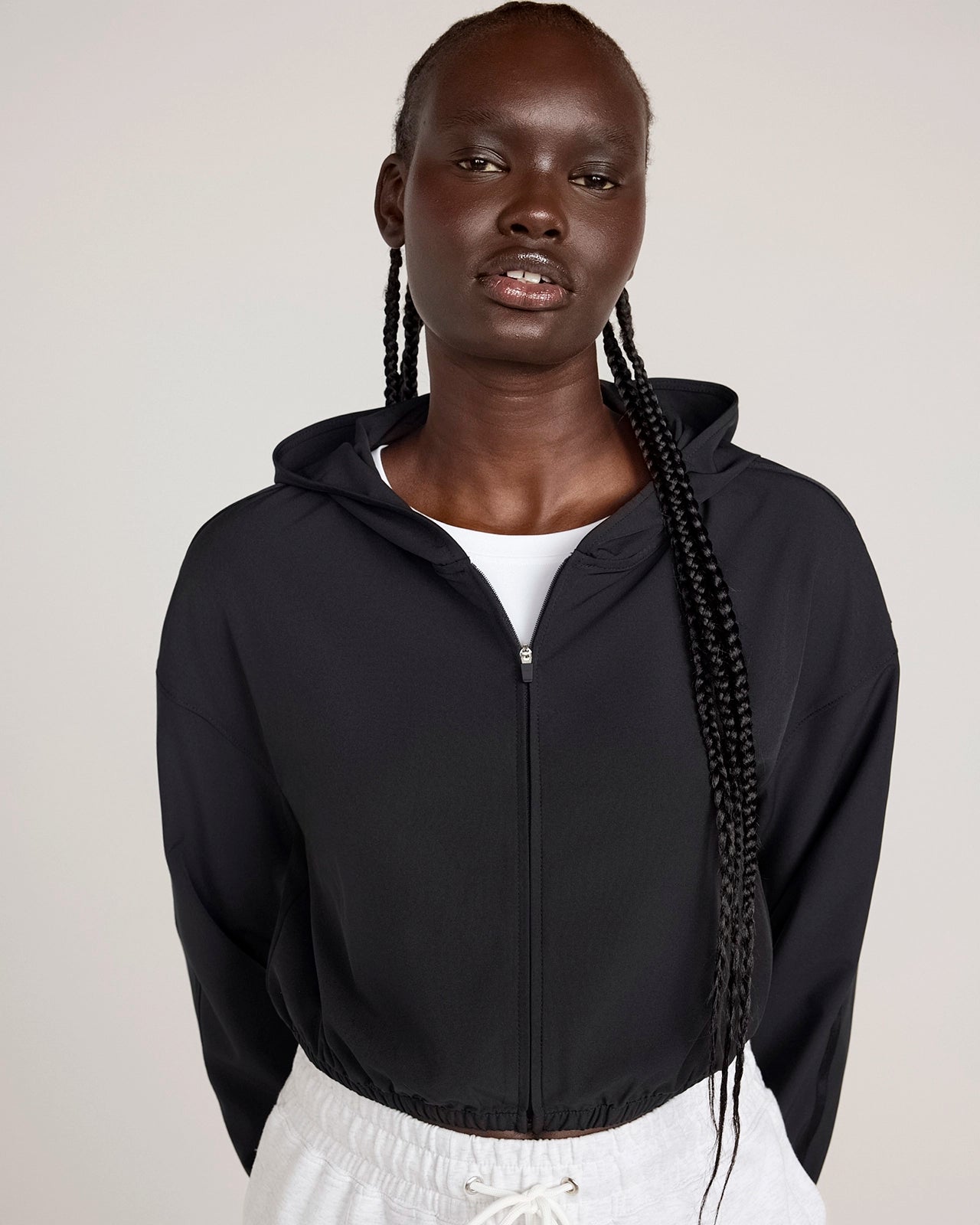 The Active Cropped Hooded Jacket - Black