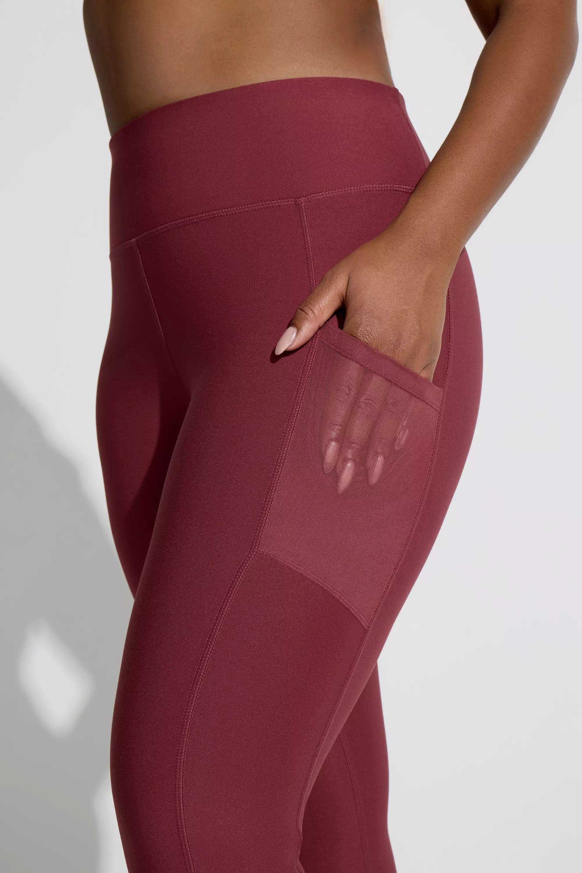 Women’s Mesh Capri - Oxblood Red