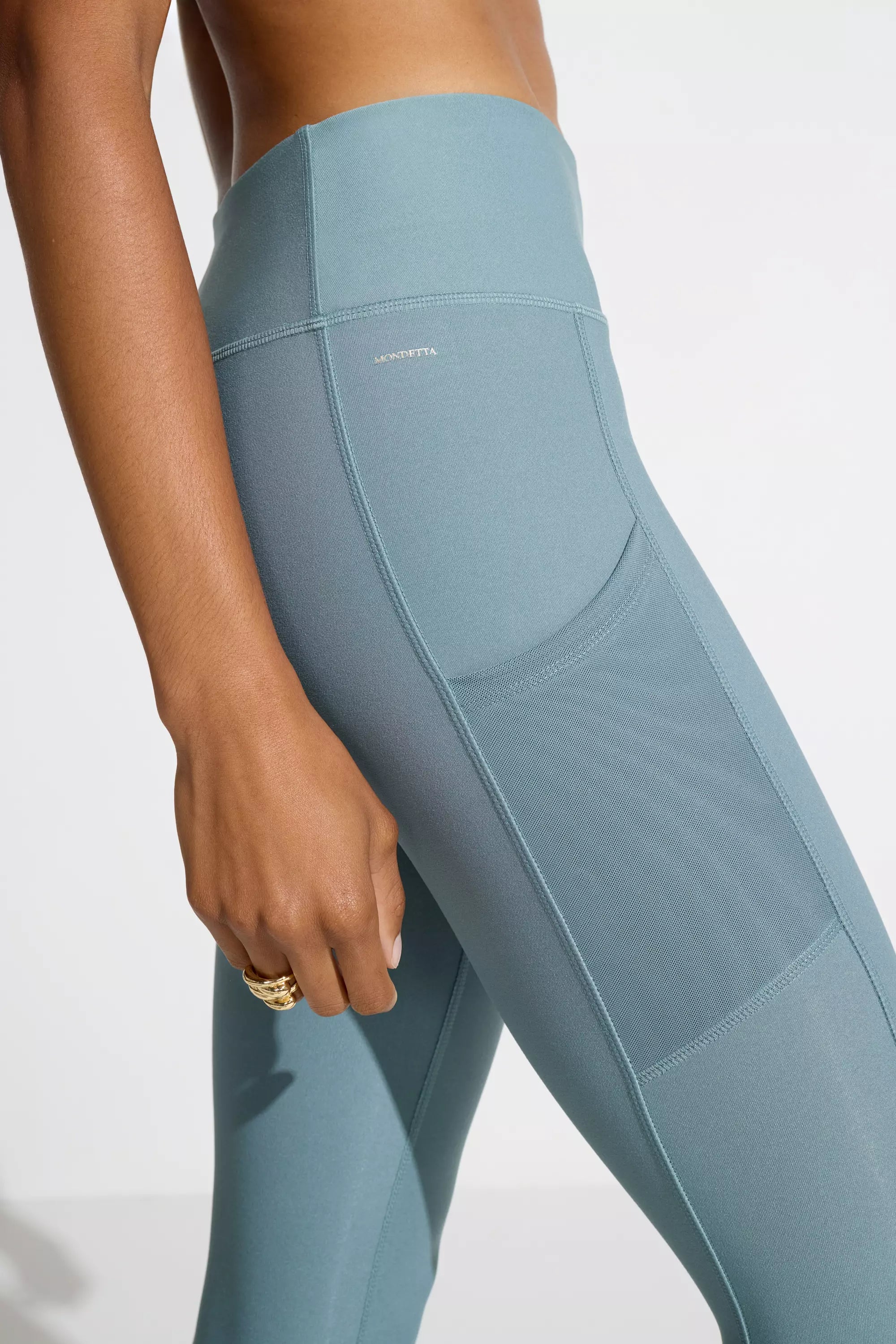 Women’s Mesh Capri - Trooper