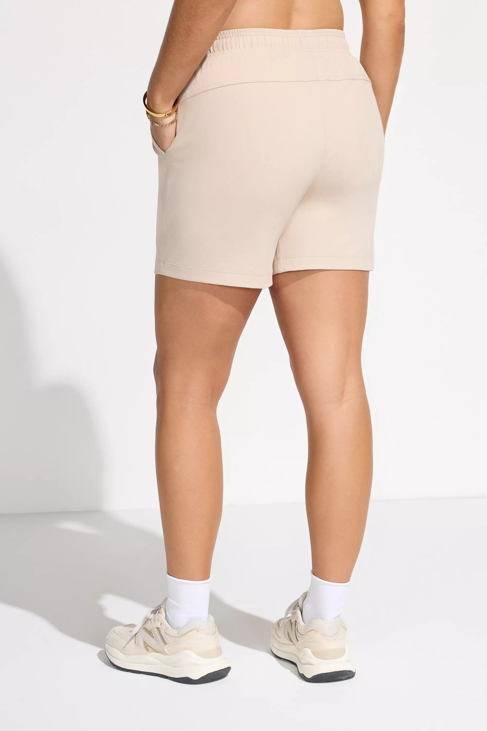 Women’s Active Short - Sand