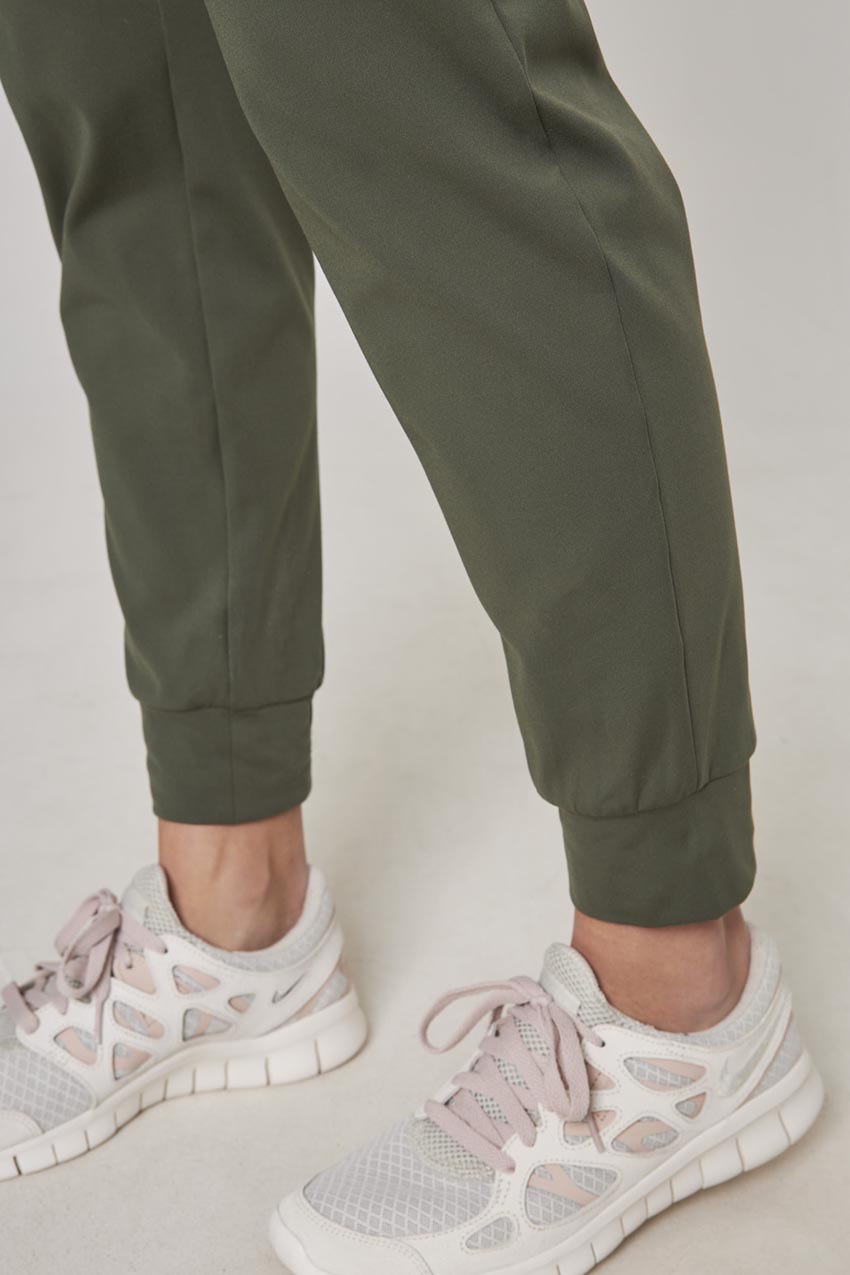 Women’s Peached Cargo Jogger - Thyme