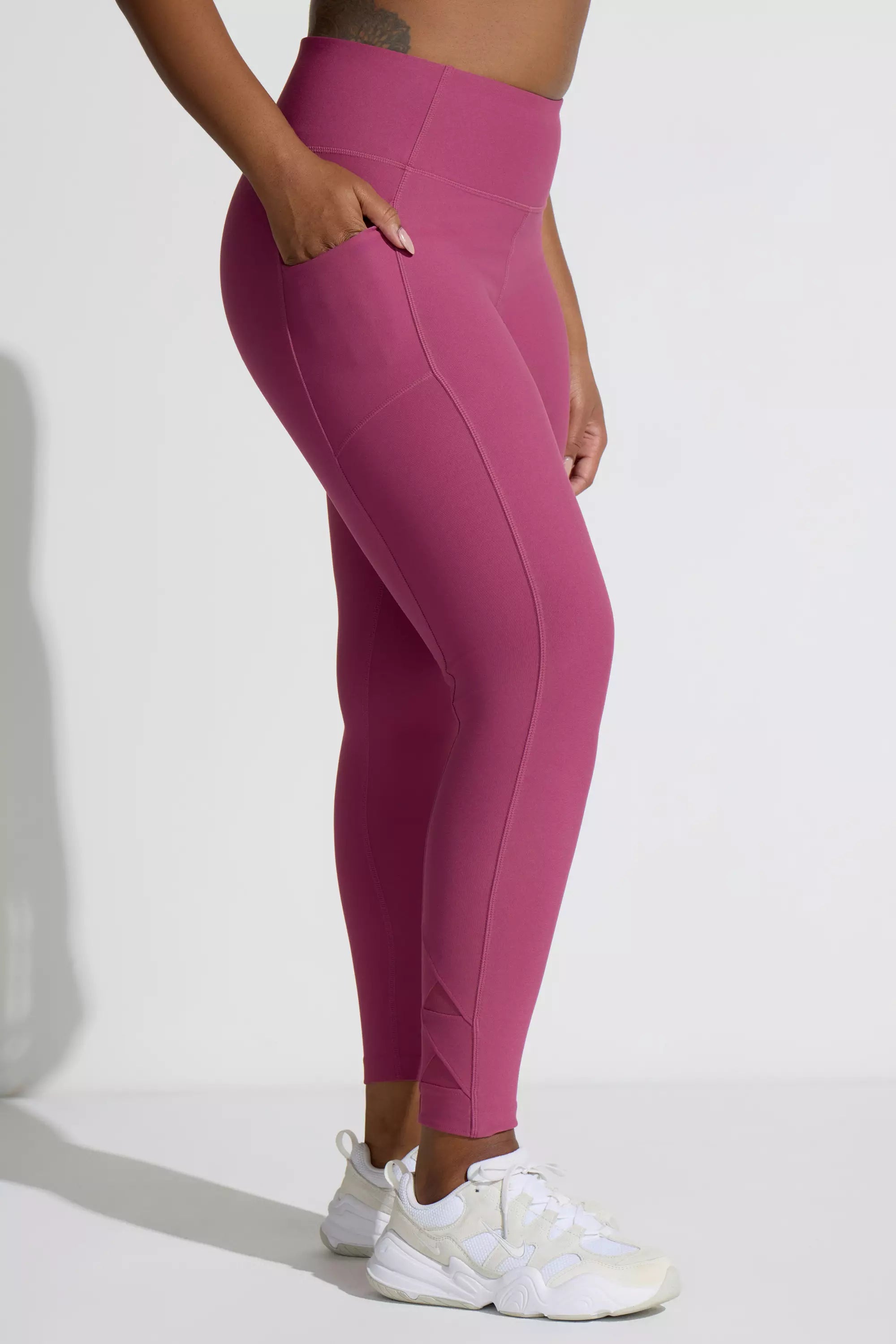 The Active Stretch GRS Certified Recycled Poly Mesh Detail Legging - Violet