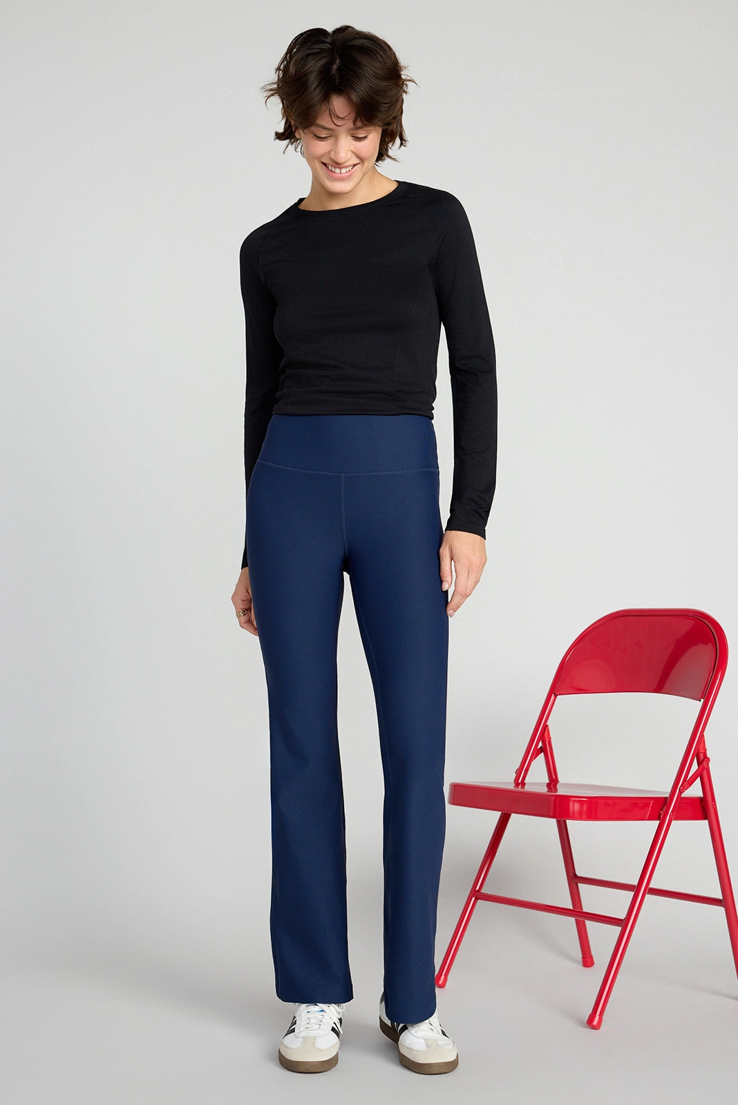 The Active GRS Certified Recycled Poly Wide Leg Yoga Pant - Navy