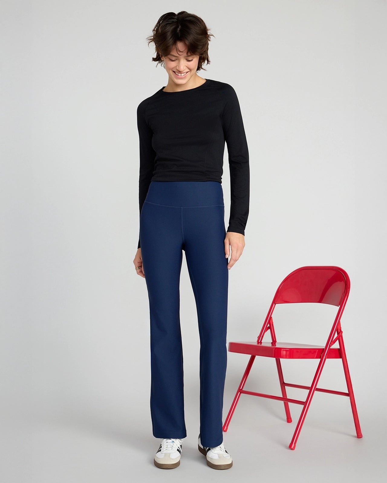 The Active GRS Certified Recycled Poly Wide Leg Yoga Pant - Navy