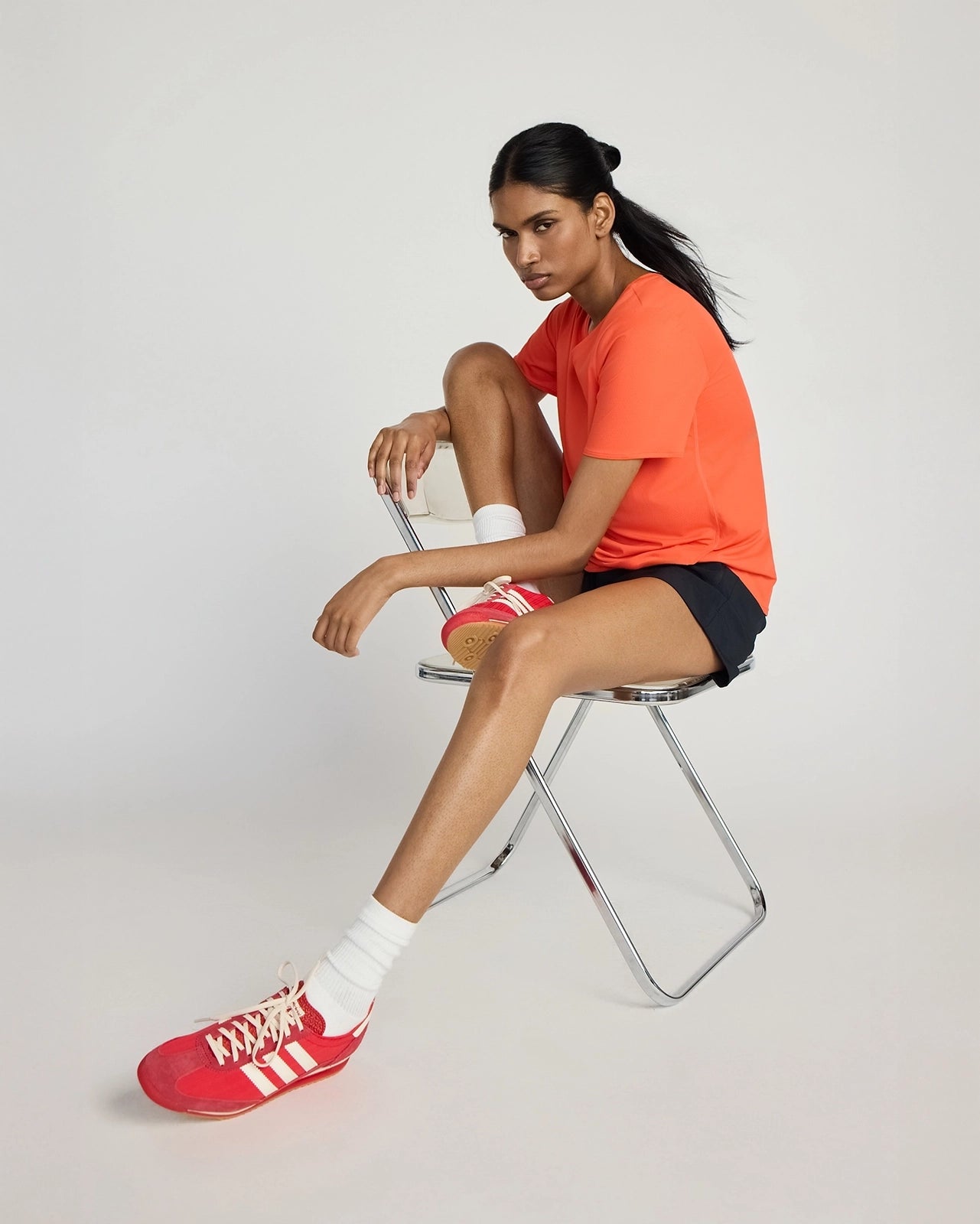 The Lightweight GRS Certified Recycled Poly All-Day 6" Short - Black