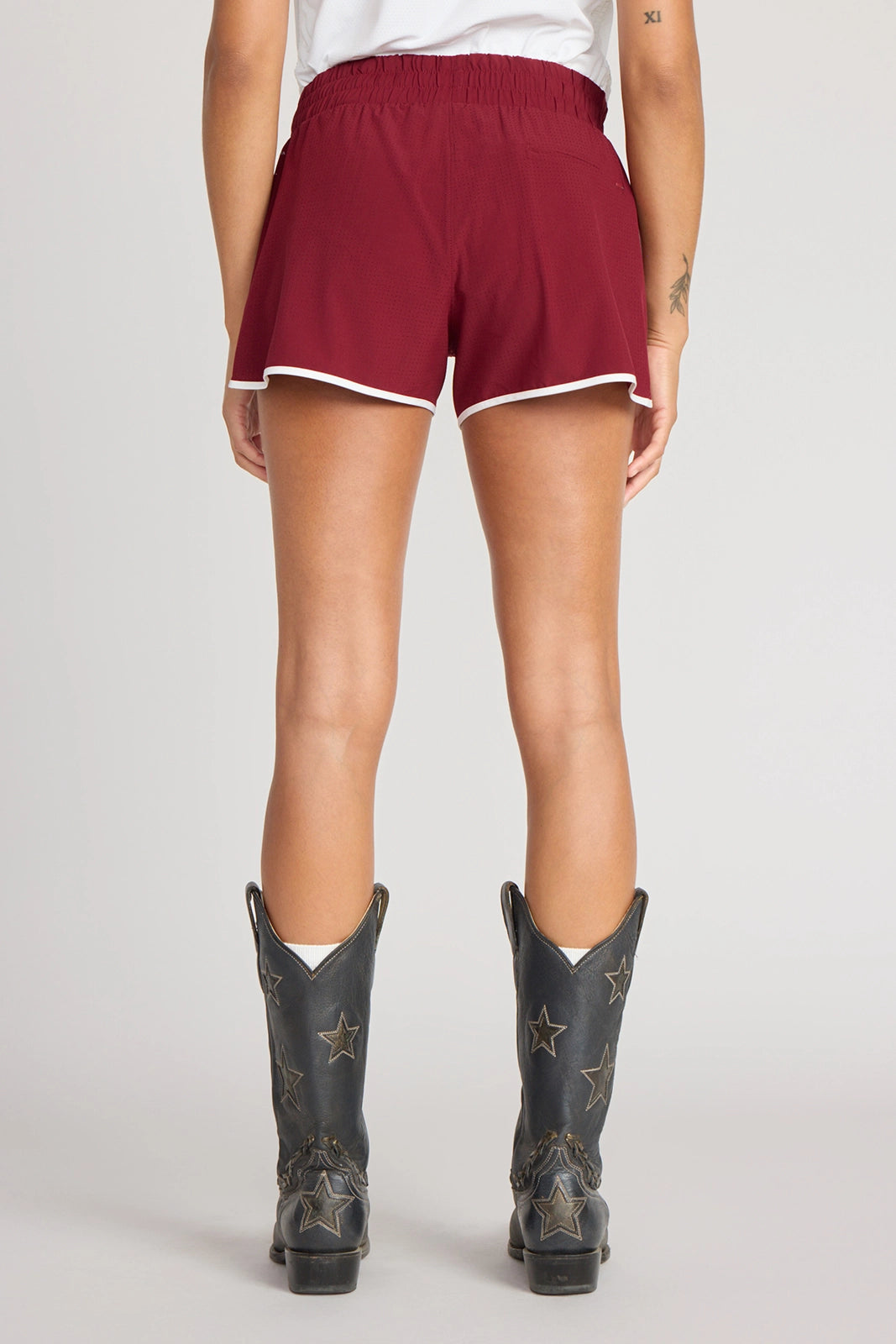The Built-In Liner GRS Certified Recycled Poly 3" Run Short - Cabernet/White