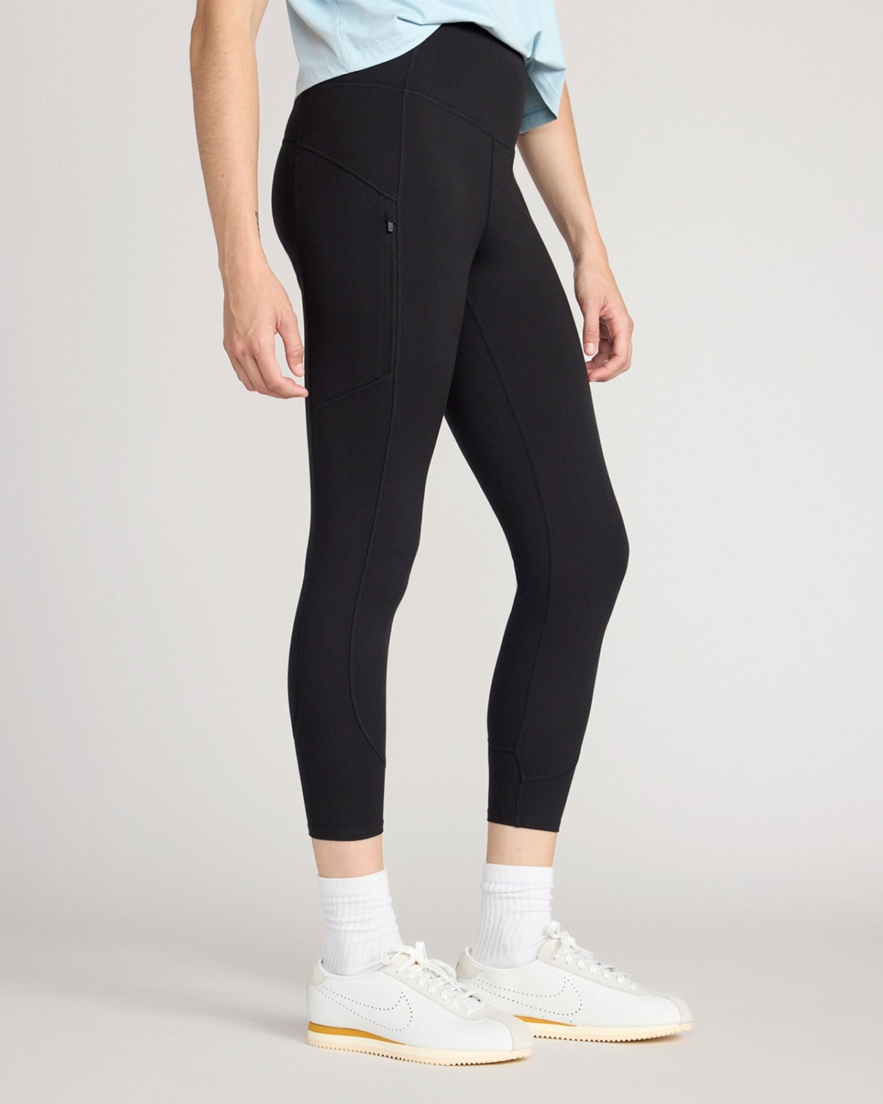 The Active GRS Certified Recycled Poly Reflective Capri Legging