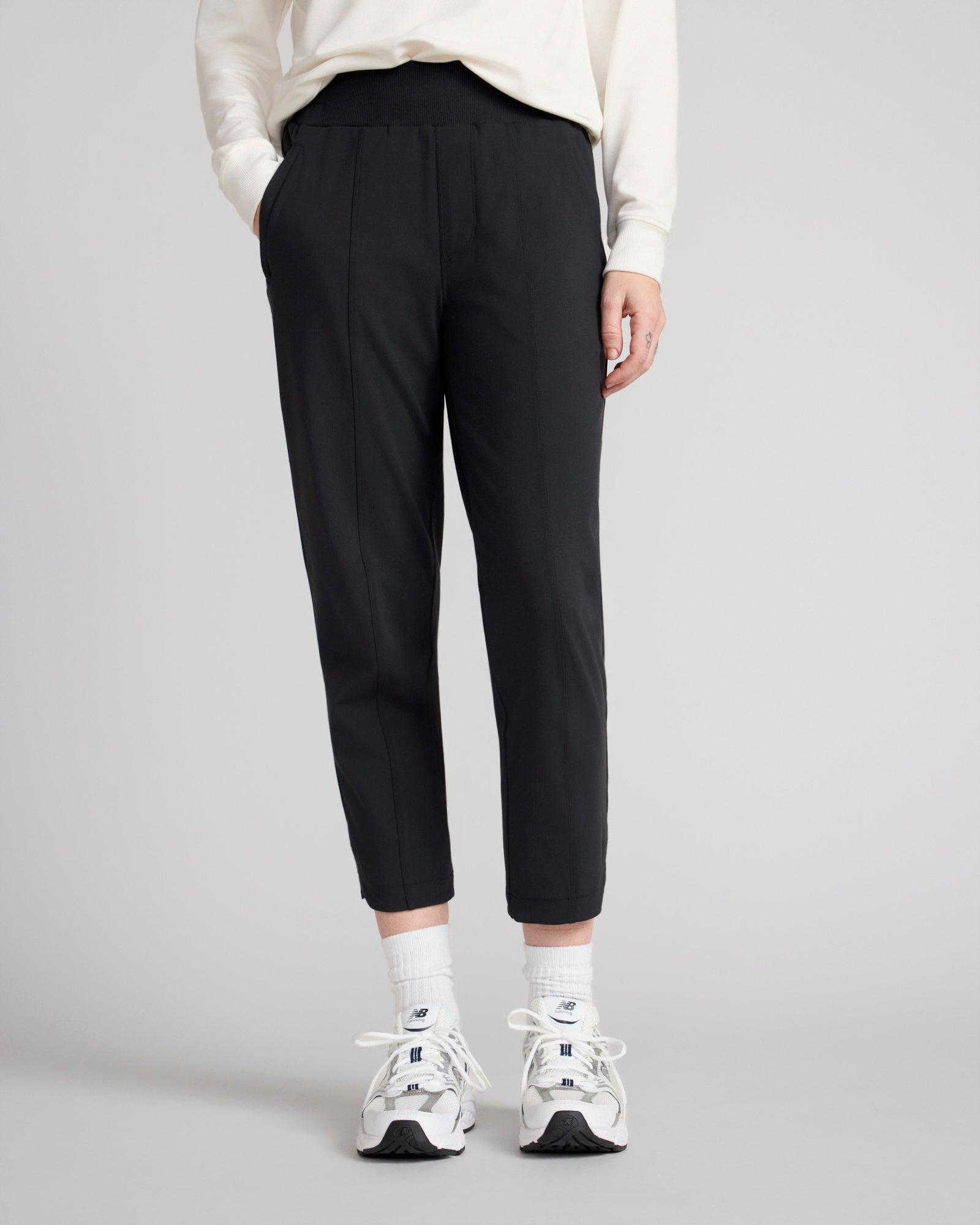 The Soft Stretch GRS Certified Recycled Nylon Weekend Pant - Black