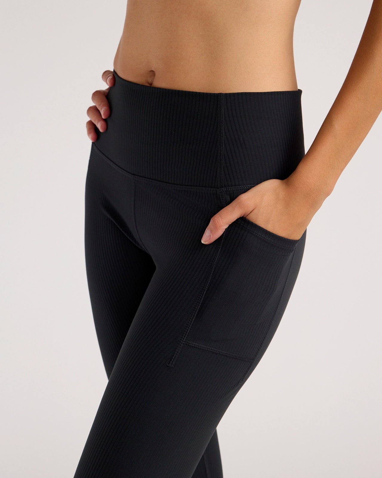 The Active Ribbed Legging - Black