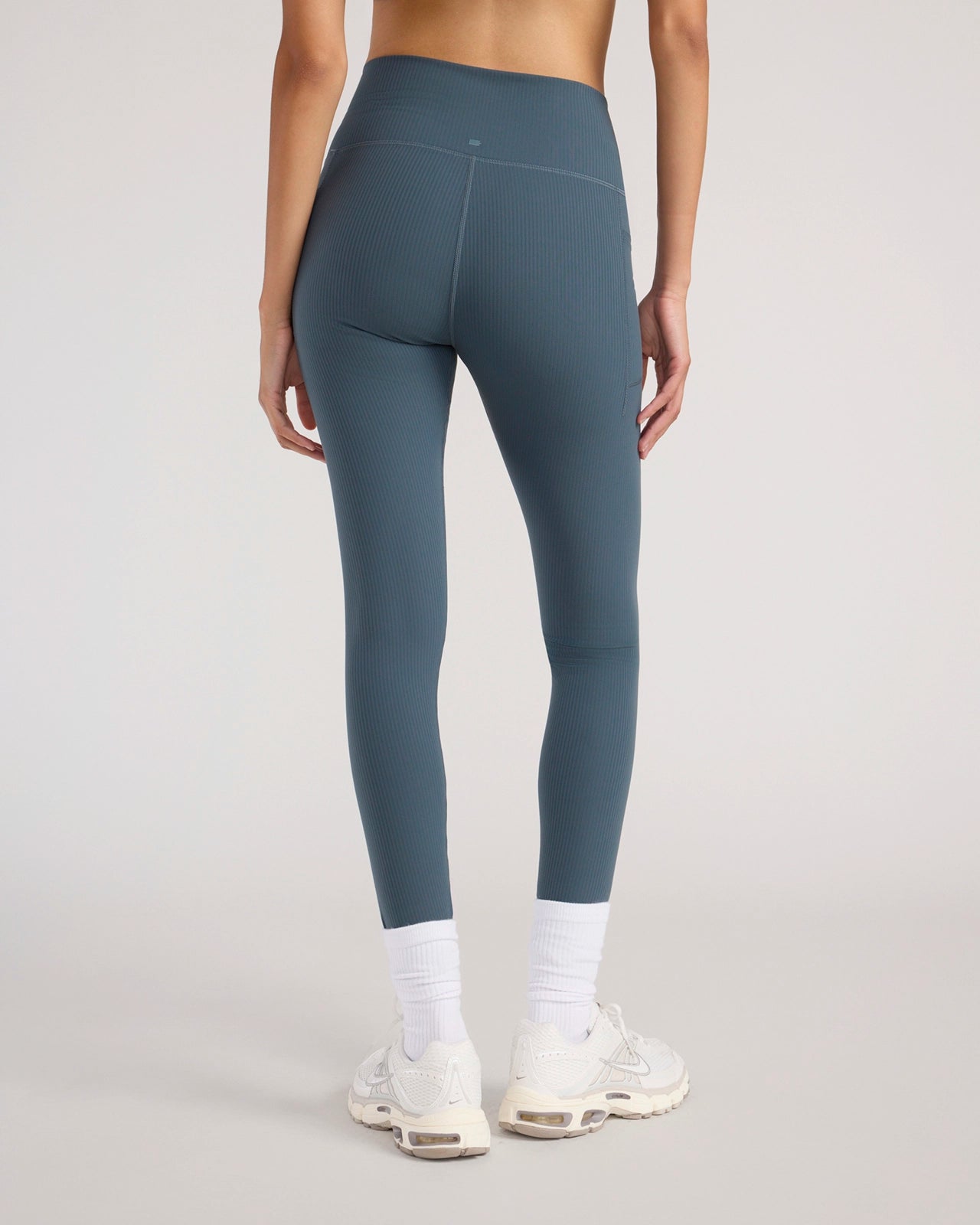 The Active Ribbed Legging - Dark Slate