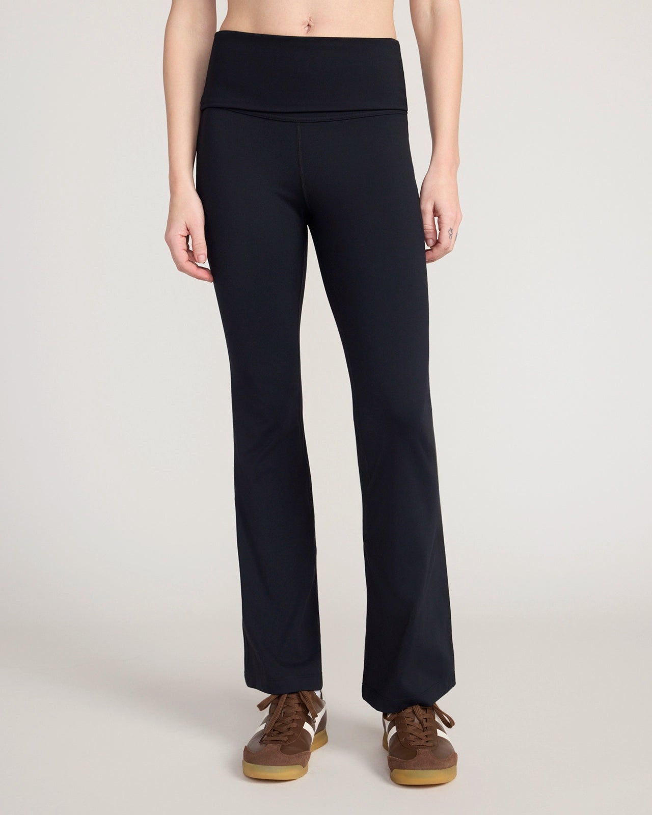 The Active Foldover Flare Legging - Black