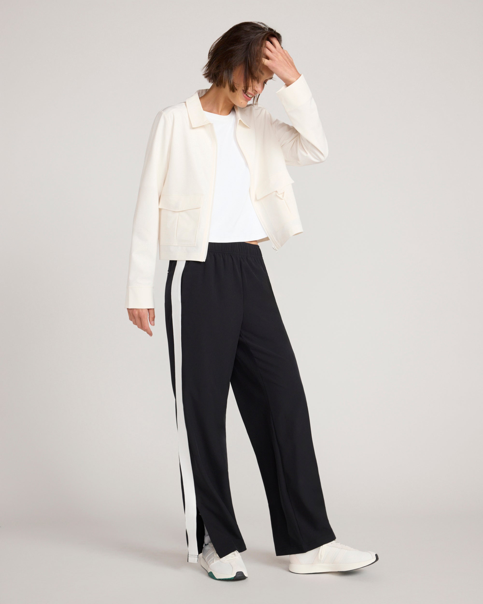 The Soft Stretch Weekender Wide Leg Pant - Black