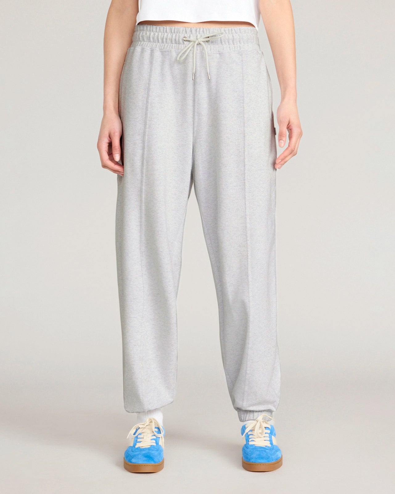 The Soft Luxe Barrel Leg Sweat Pant - Heather Grey