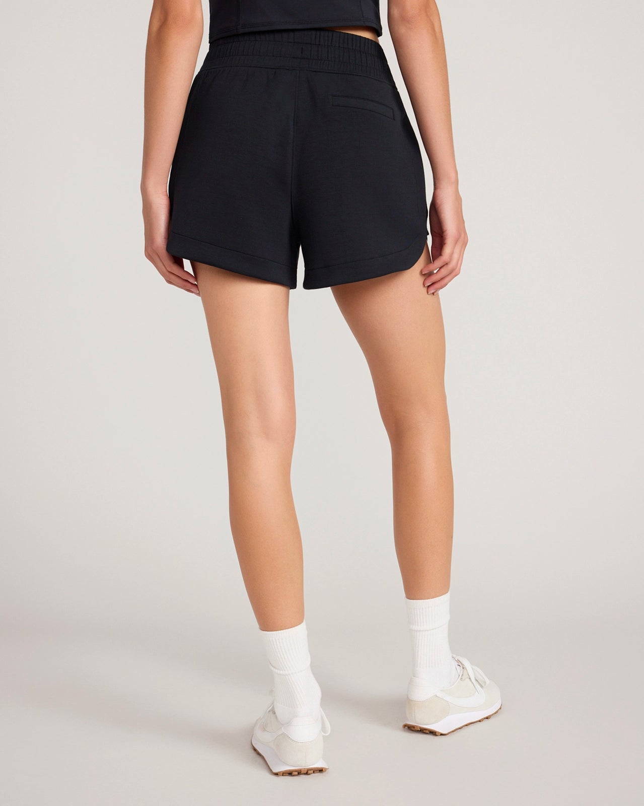 The Soft Luxe Short - Black
