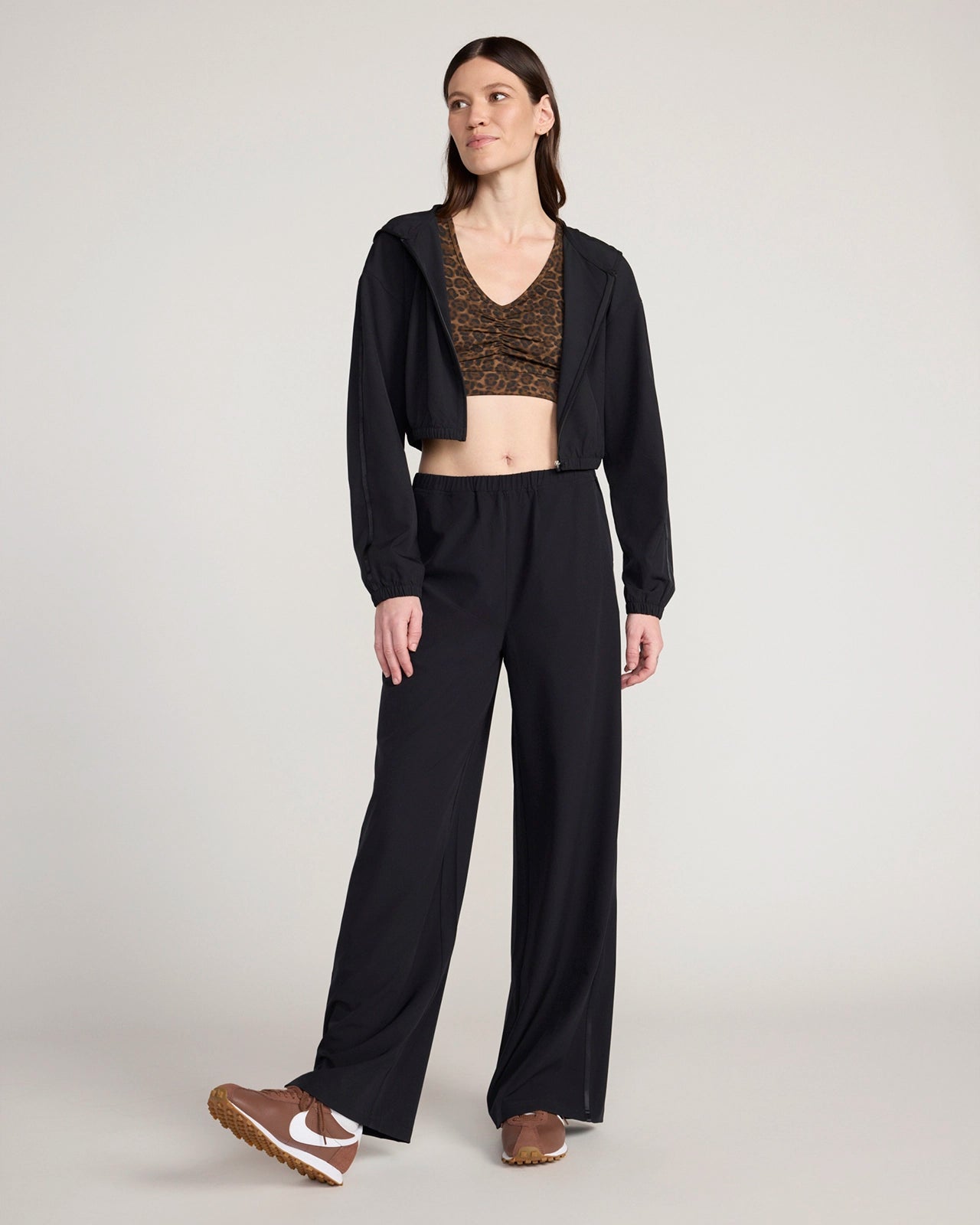 The Soft Stretch Shiny Tape Wide Leg Pant - Black