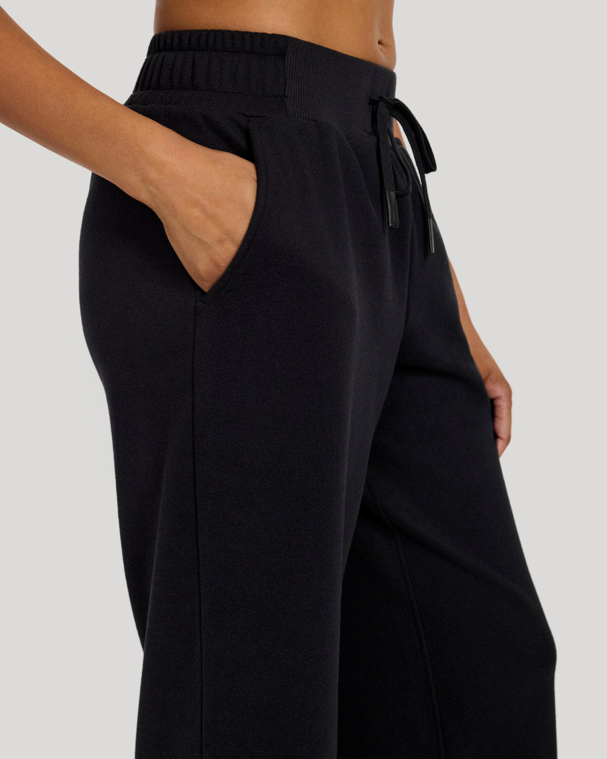 The Soft Luxe Melange Fleece Wide Leg Pant - Black