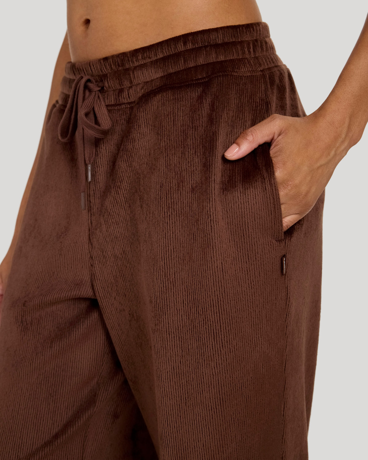 The Soft Luxe Velour Rib Wide-Leg Pant - Chicory Coffee