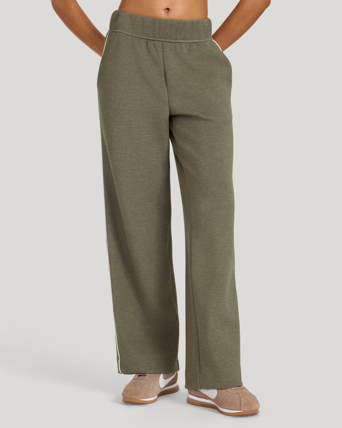 The Women’s Brushed Soft Luxe Relaxed Set