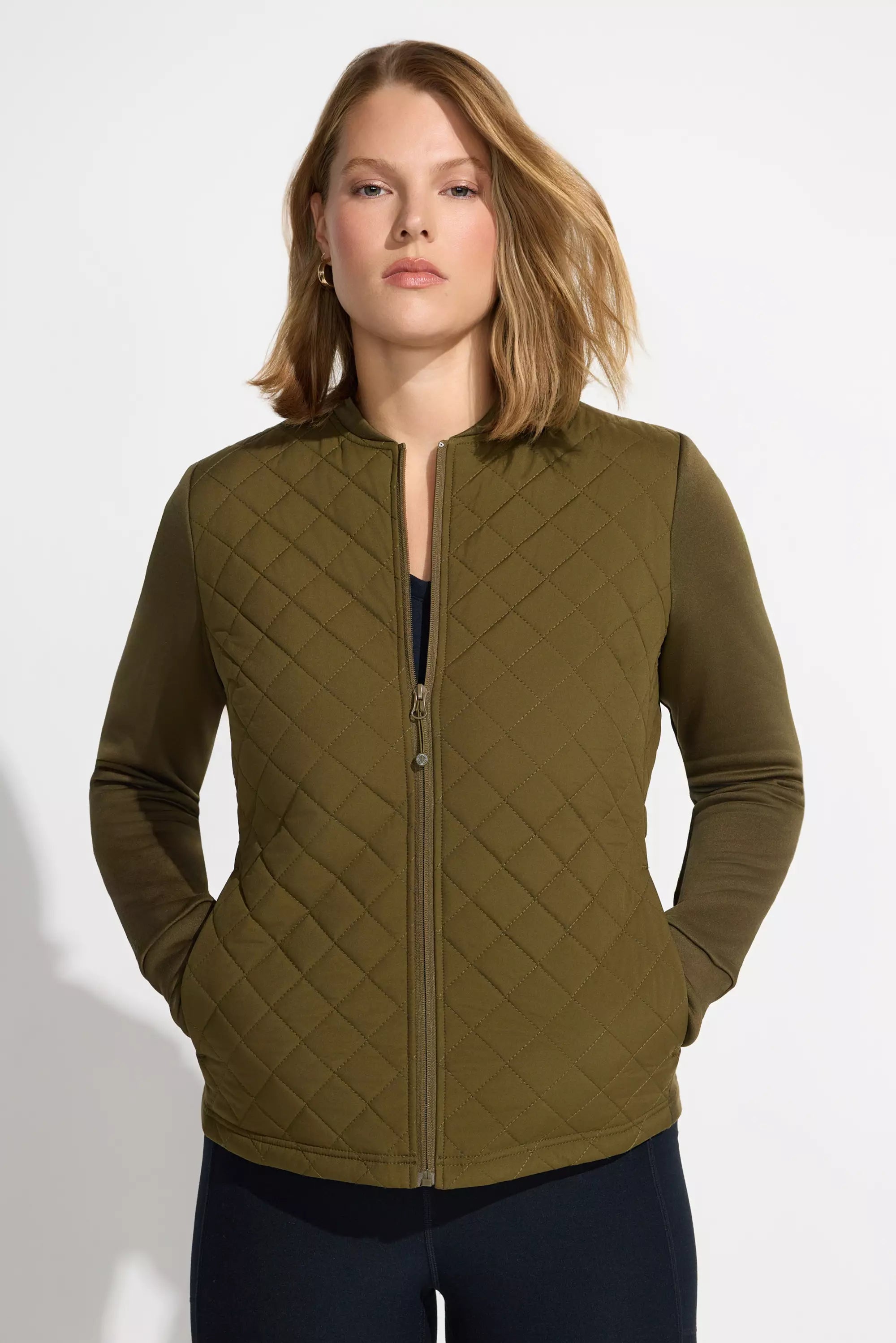 The Diamond Quilted Hybrid Jacket - Dark Olive