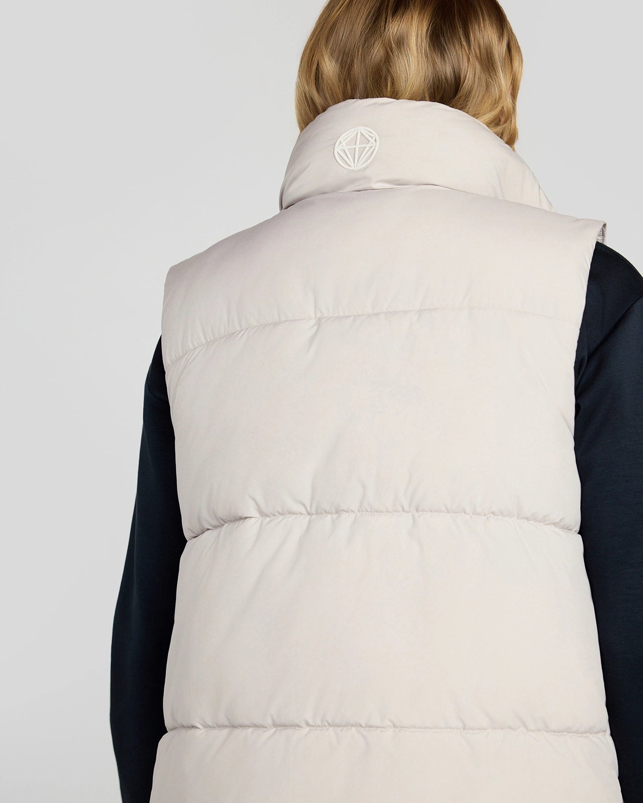 The Sorona™ Fill GRS Certified Recycled Poly Puffer Vest - Nacreous Clouds