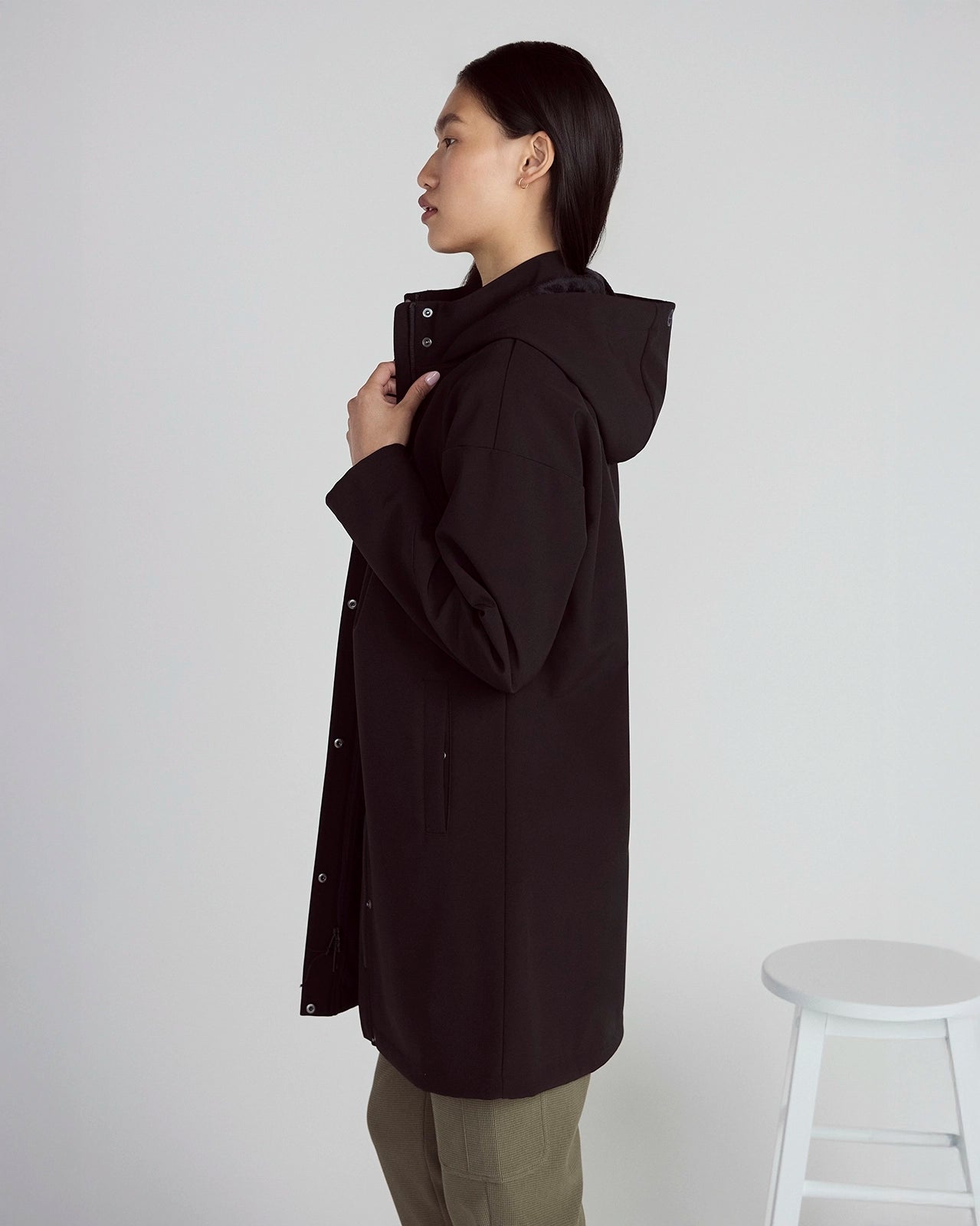The Wind + Water-Resistant GRS Certified Recycled Polyester Jacket - Black