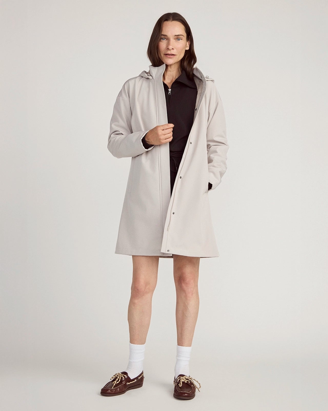 The Wind Water-Resistant Jacket - Nacreous Clouds Htr Cream | Mondetta