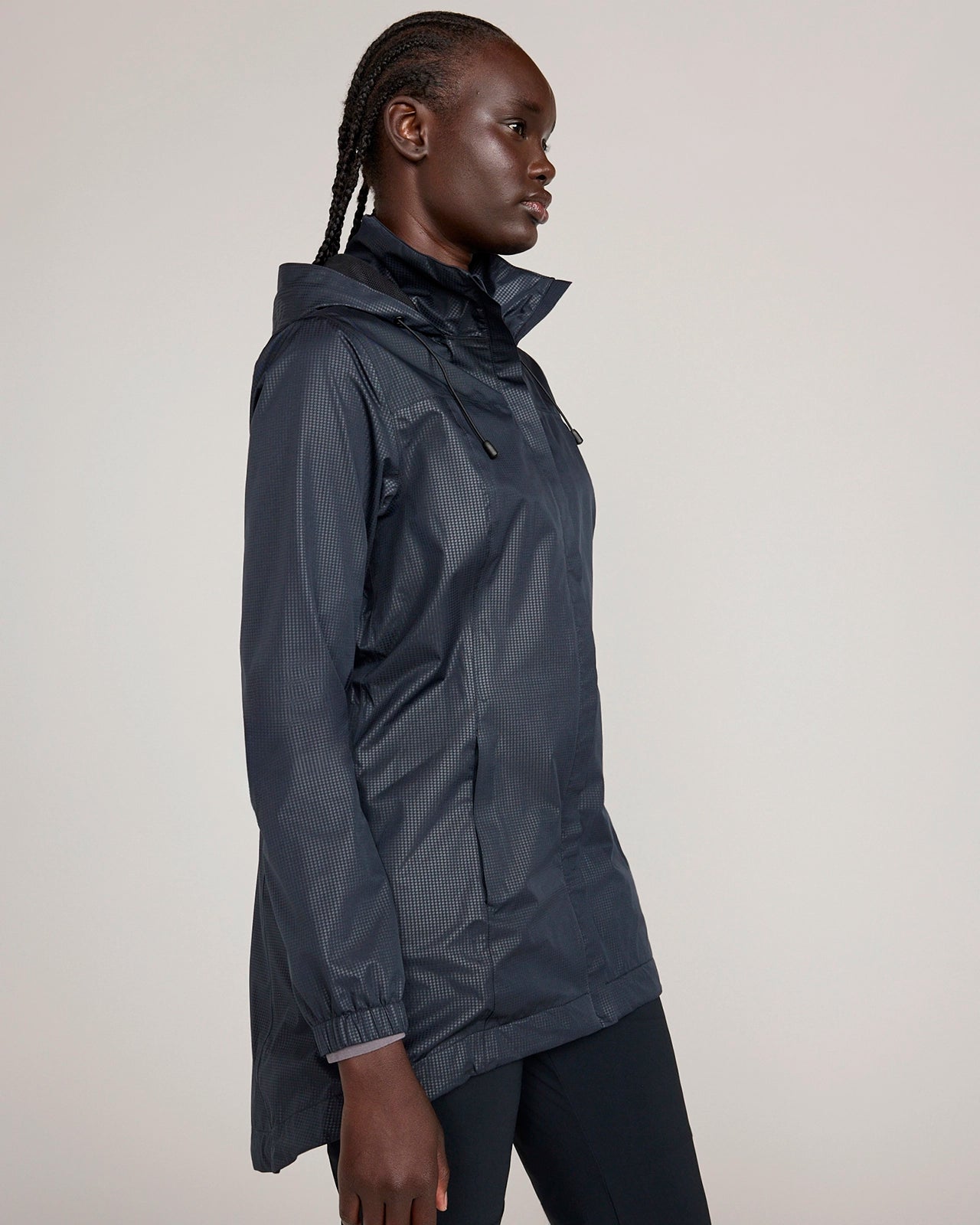 The Travel Embossed Print Rain Jacket - Black