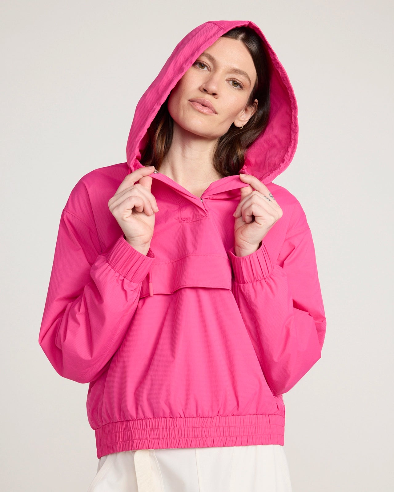 The Active Ripstop Popover Jacket - Fuschia Pink