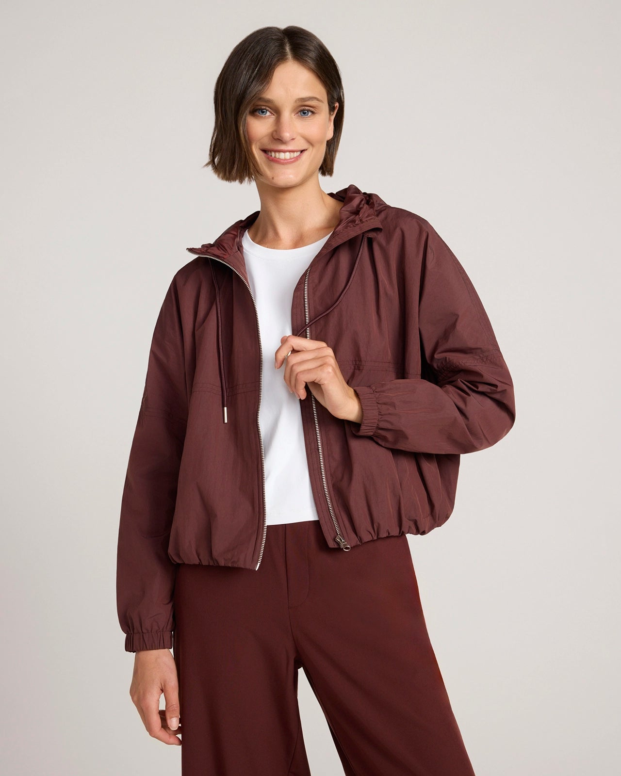 The Travel Fly Ball Cropped Crinkle Jacket - Bitter Chocolate