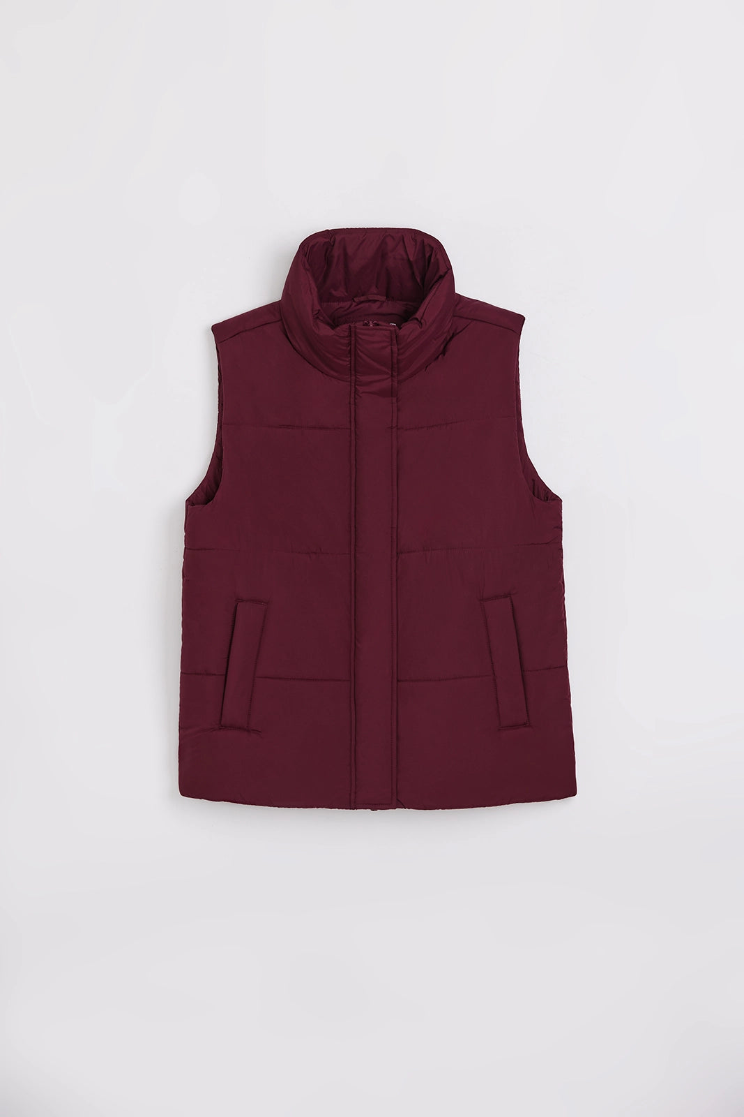 The Travel Puffer Vest - Windsor Wine