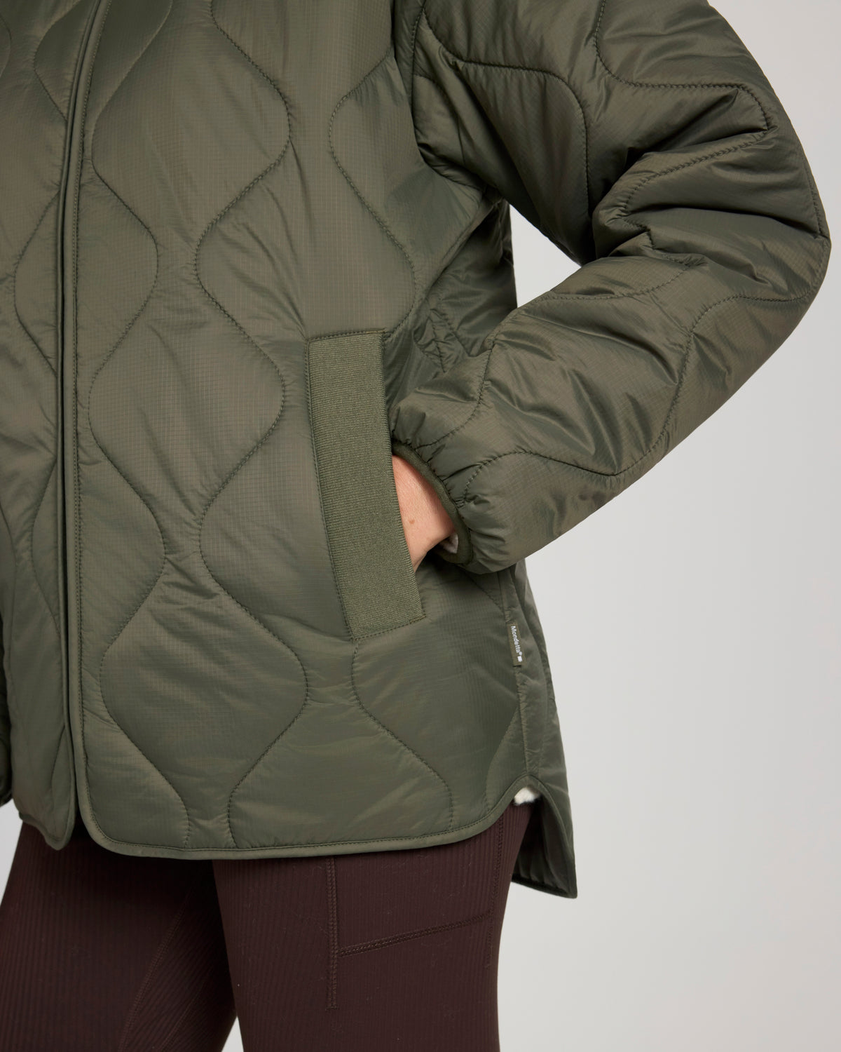The Travel Quilted Bomber Jacket - Tea Leaf
