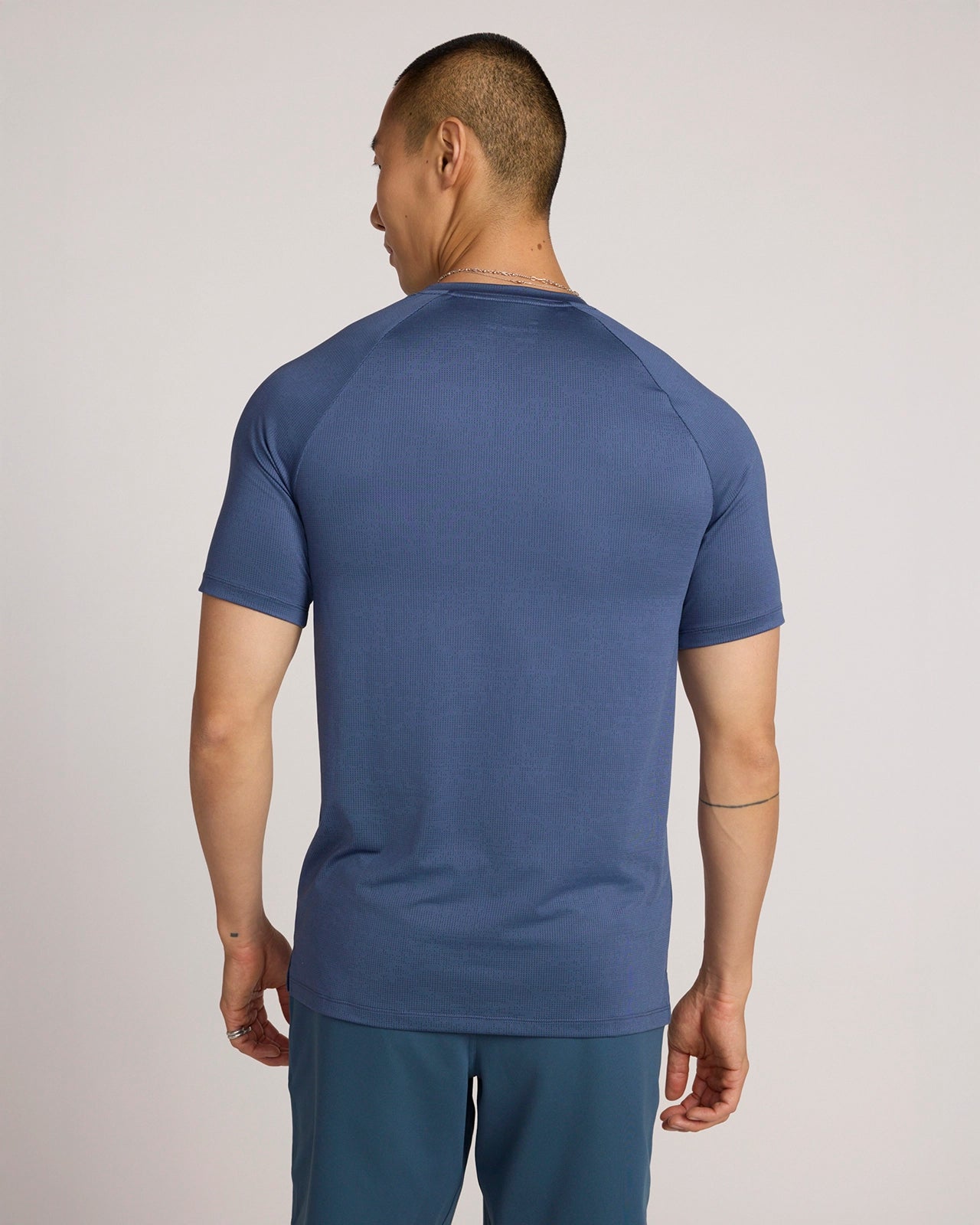 The Active Jacquard Raglan Performance Tee - Vintage Indigo Navy