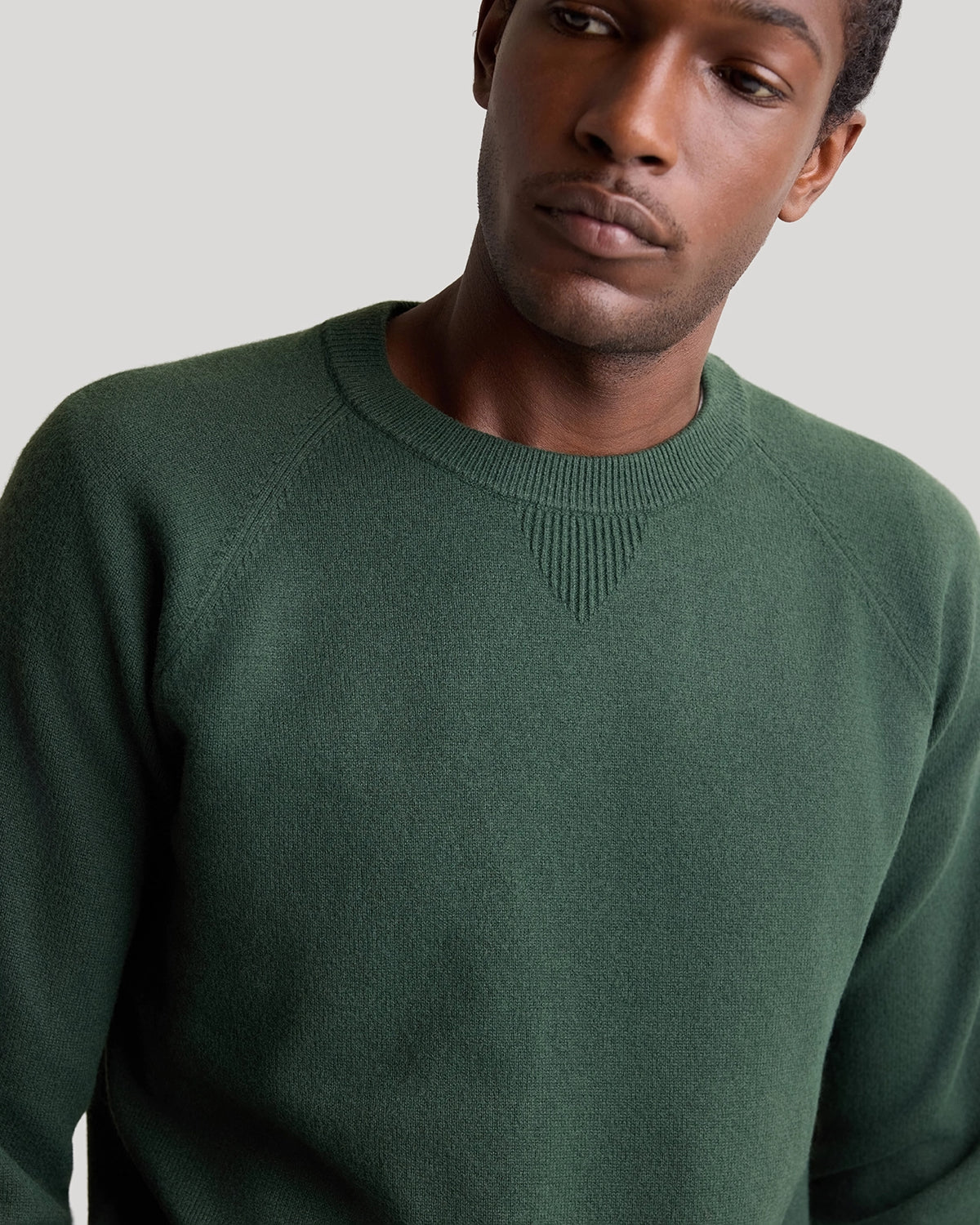 The Soft Luxe Tech Contrast Cuffs Crewneck Sweater - Deep Green
