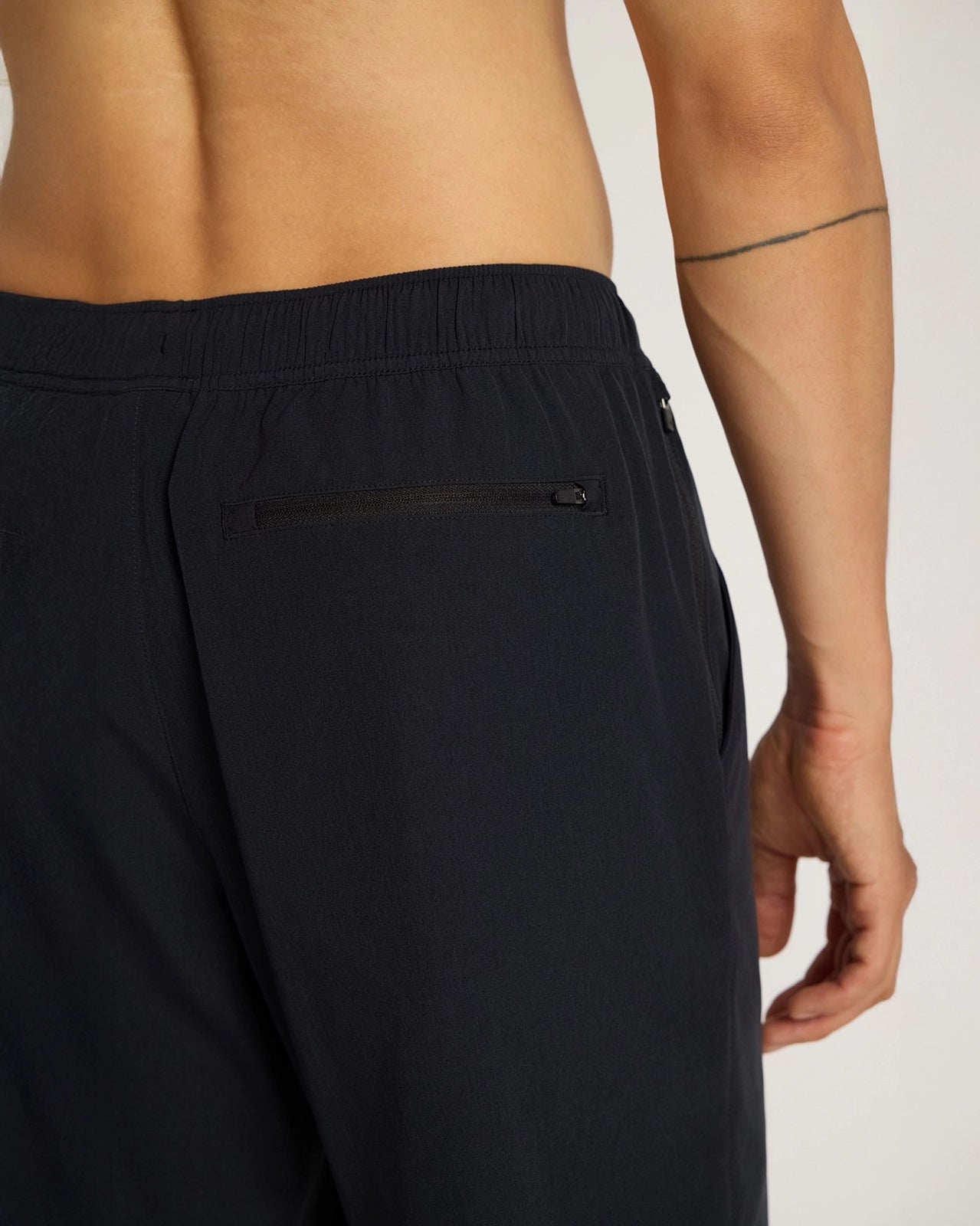 The Active Stretch GRS Certified Recycled Poly 9" Short - Black