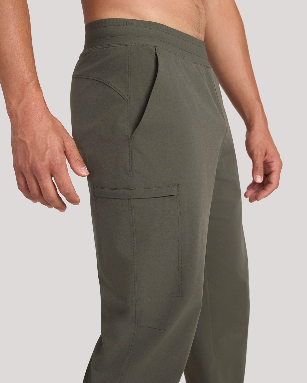 The Active Flex Woven Jogger - Green