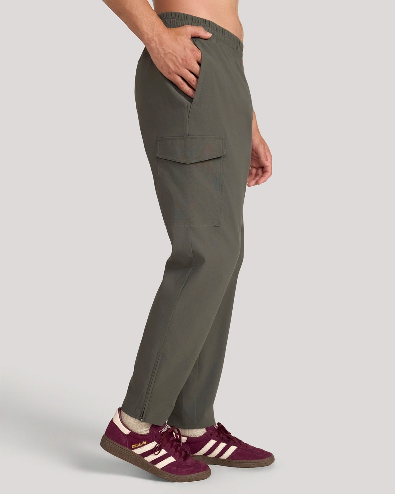 The Active Outlier Cargo Jogger - Deep Olive Green