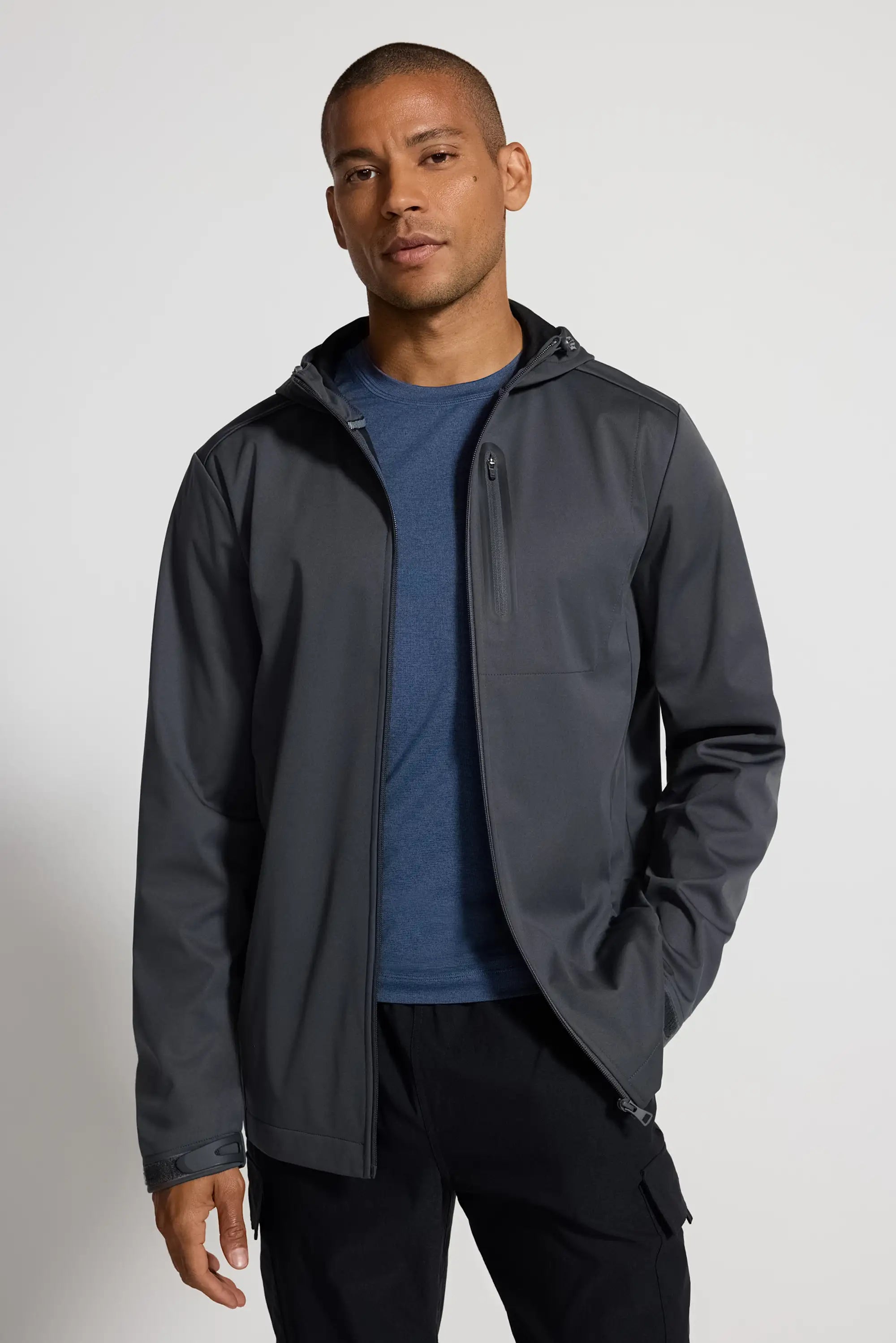The Men's Wind + Water-Resistant GRS Certified Recycled Poly Jacket - Dark Grey