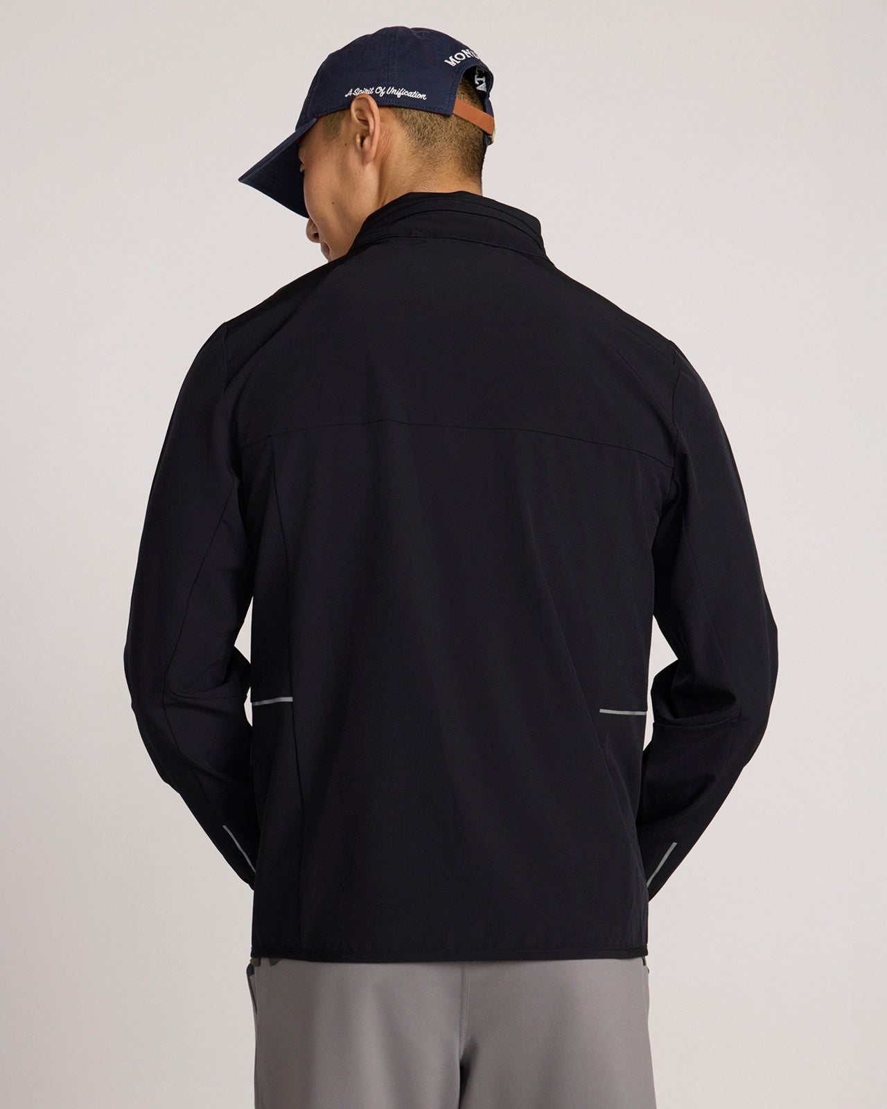 The Active Lightweight Reflective Full Zip Jacket - Black