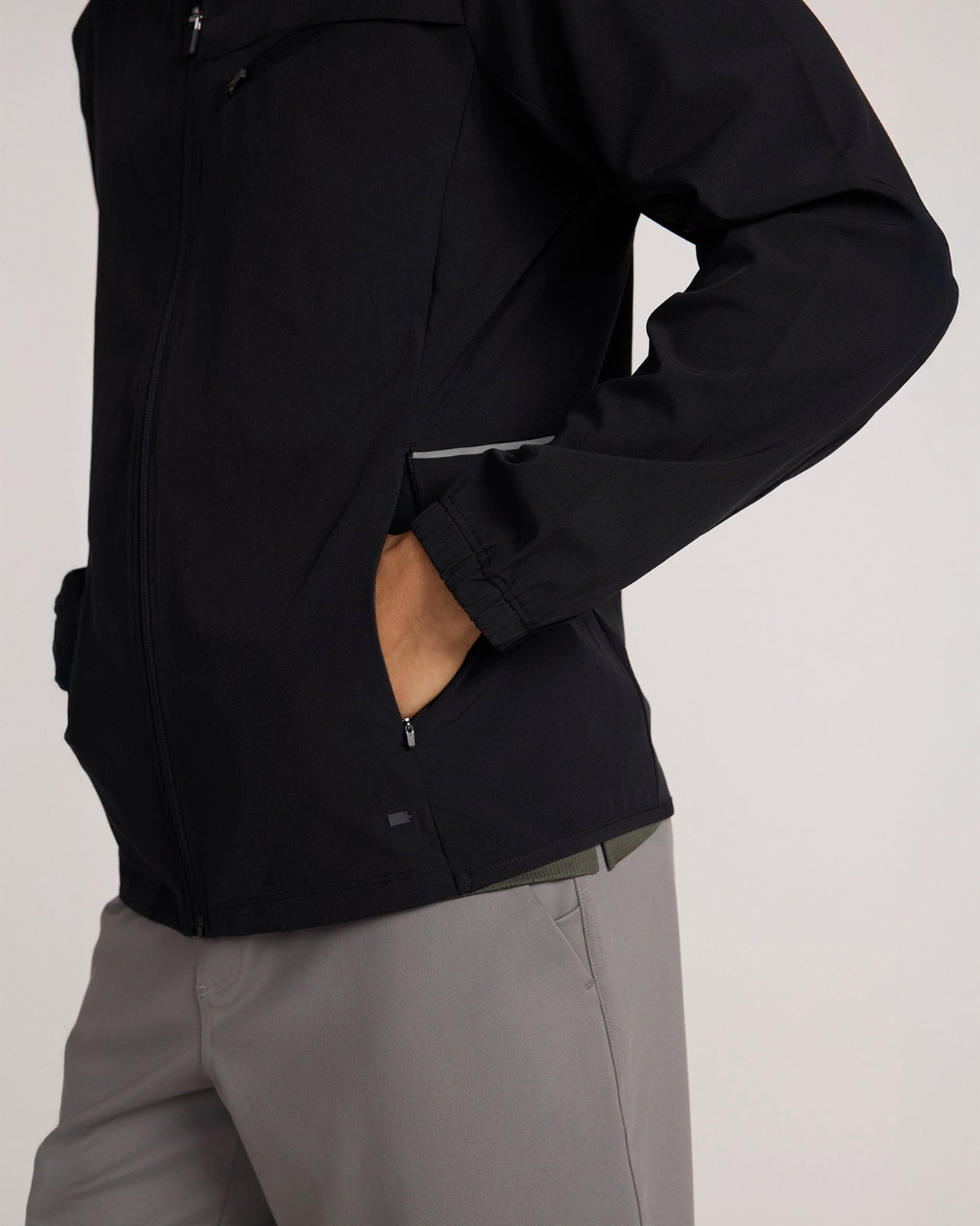 The Active Lightweight Reflective Full Zip Jacket - Black