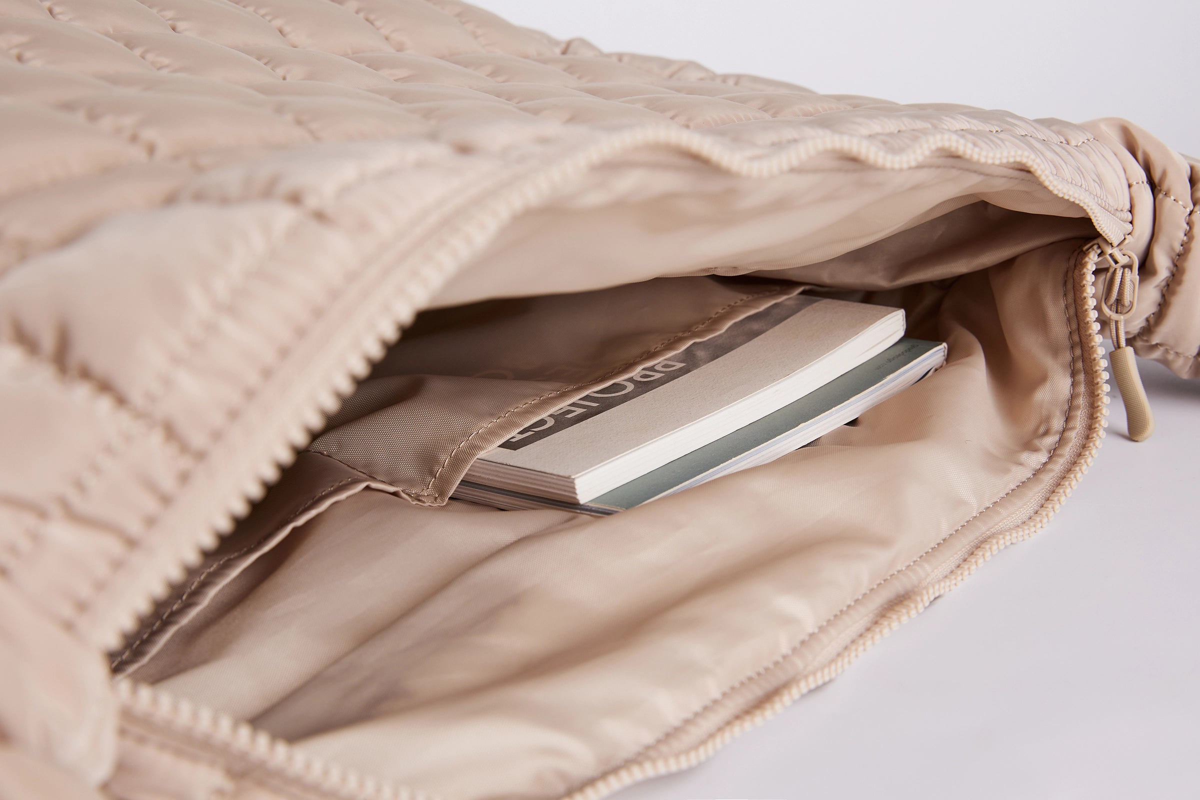 The Quilted Front Zip Tote Bag - Cream
