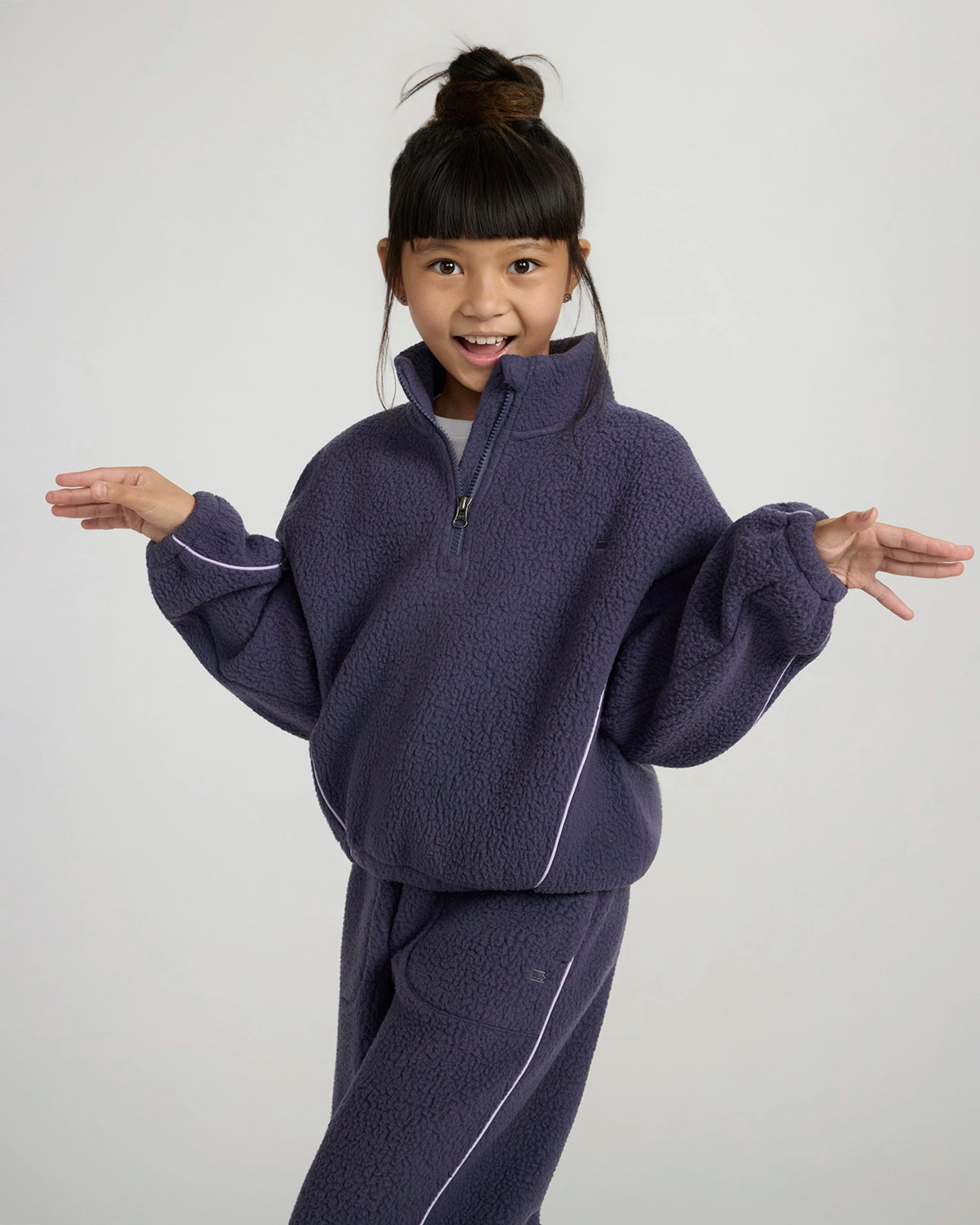 The Soft Luxe Berber Piping Quarter-Zip Top - Purplish Grey