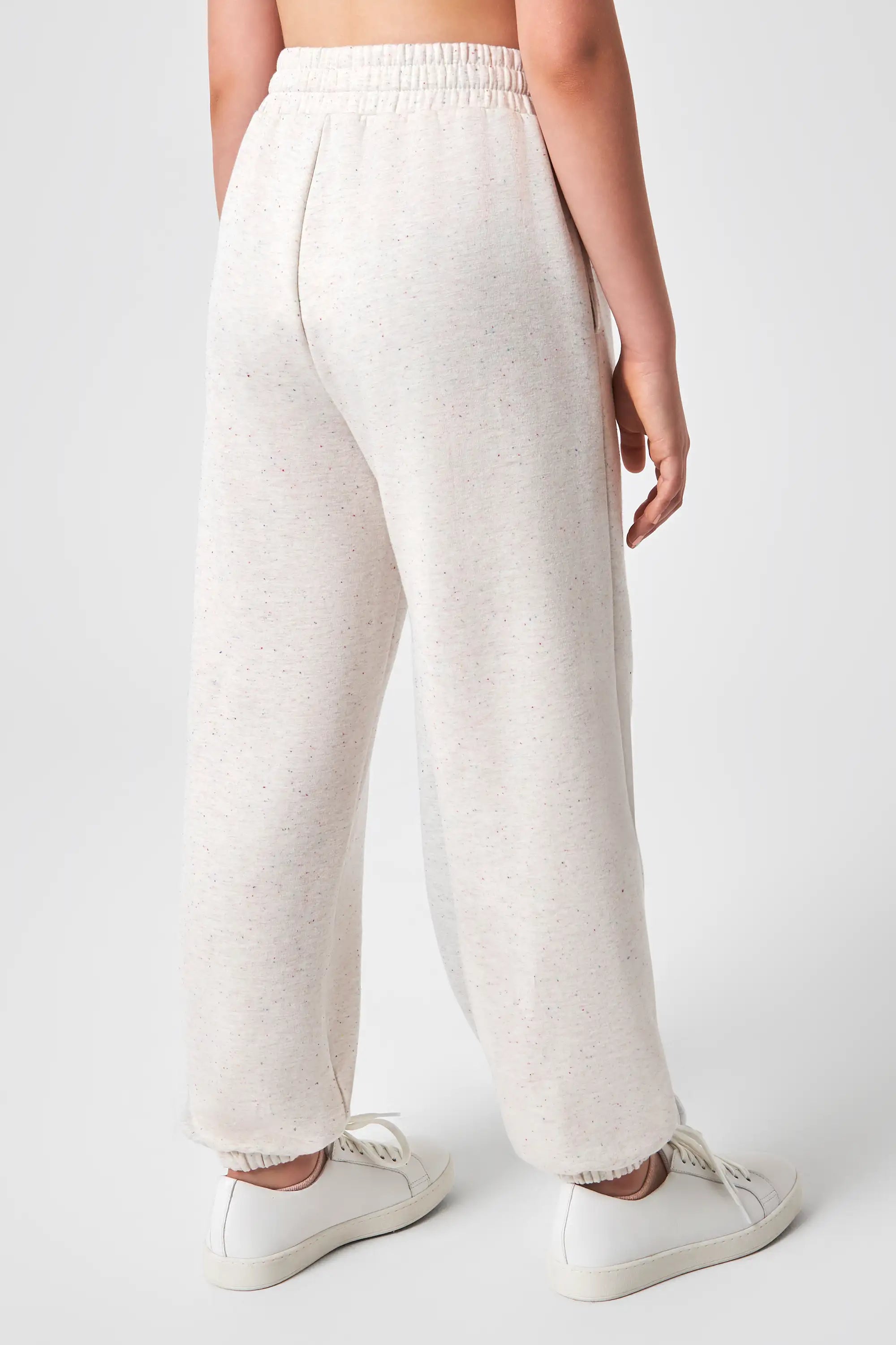 The Girls' Ecovero™ + GRS Certified Recycled Poly Candy Fleece Jogger - Light Gray