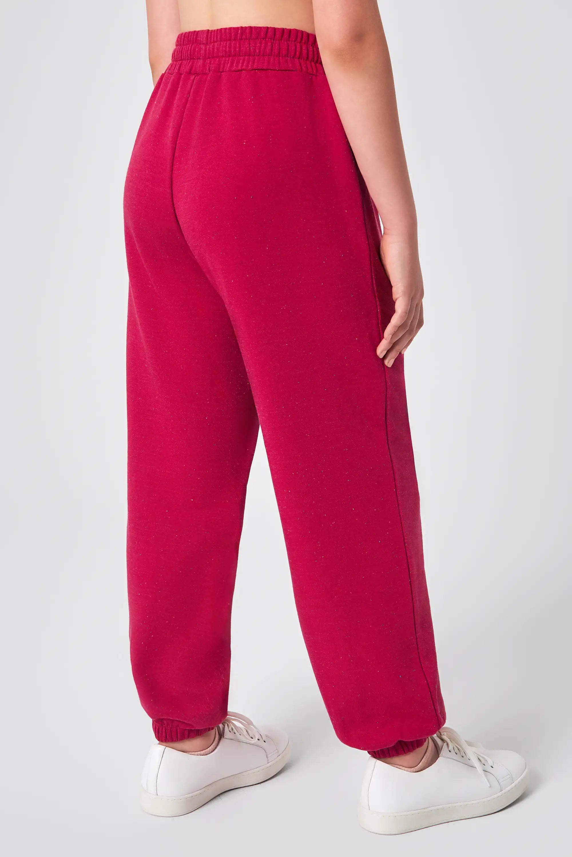 The Girls' Ecovero™ + GRS Certified Recycled Poly Candy Fleece Jogger - Pink
