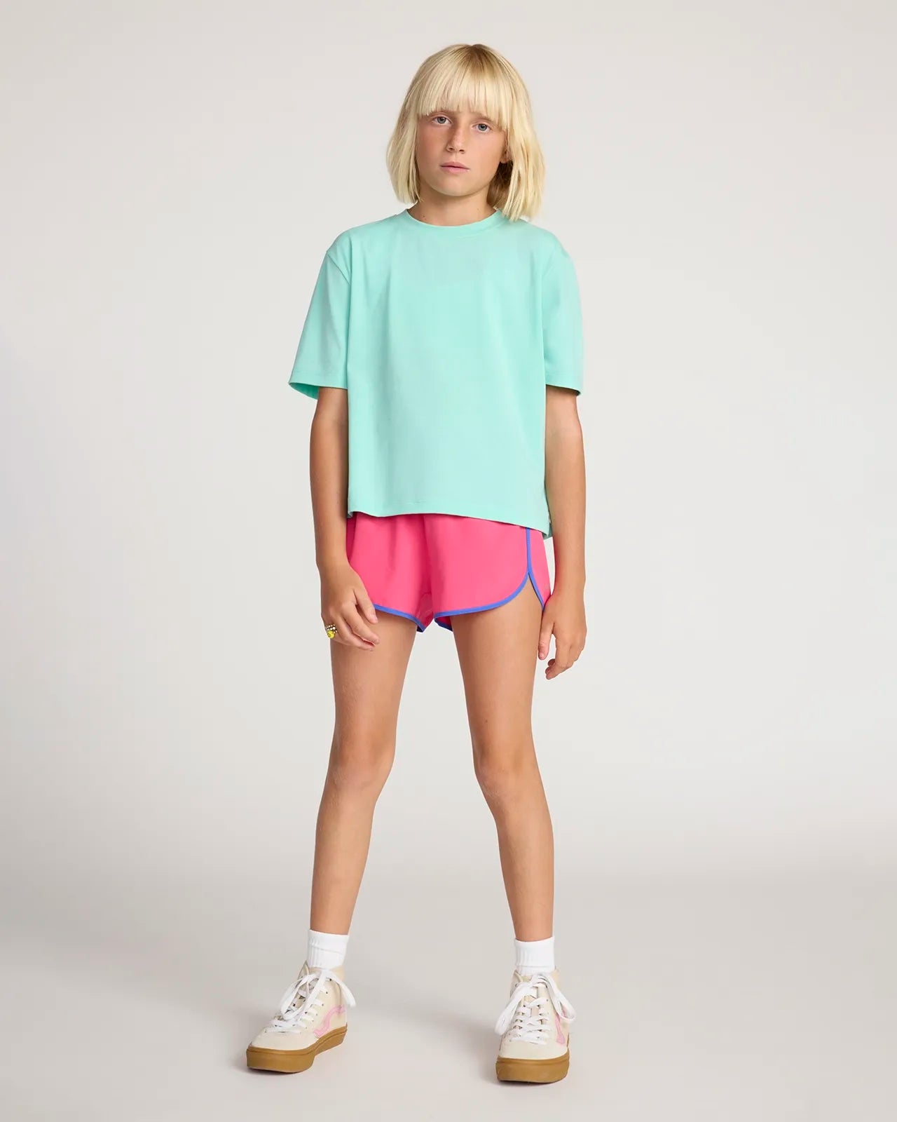 Active Short with Piping - Raspberry Sorbet